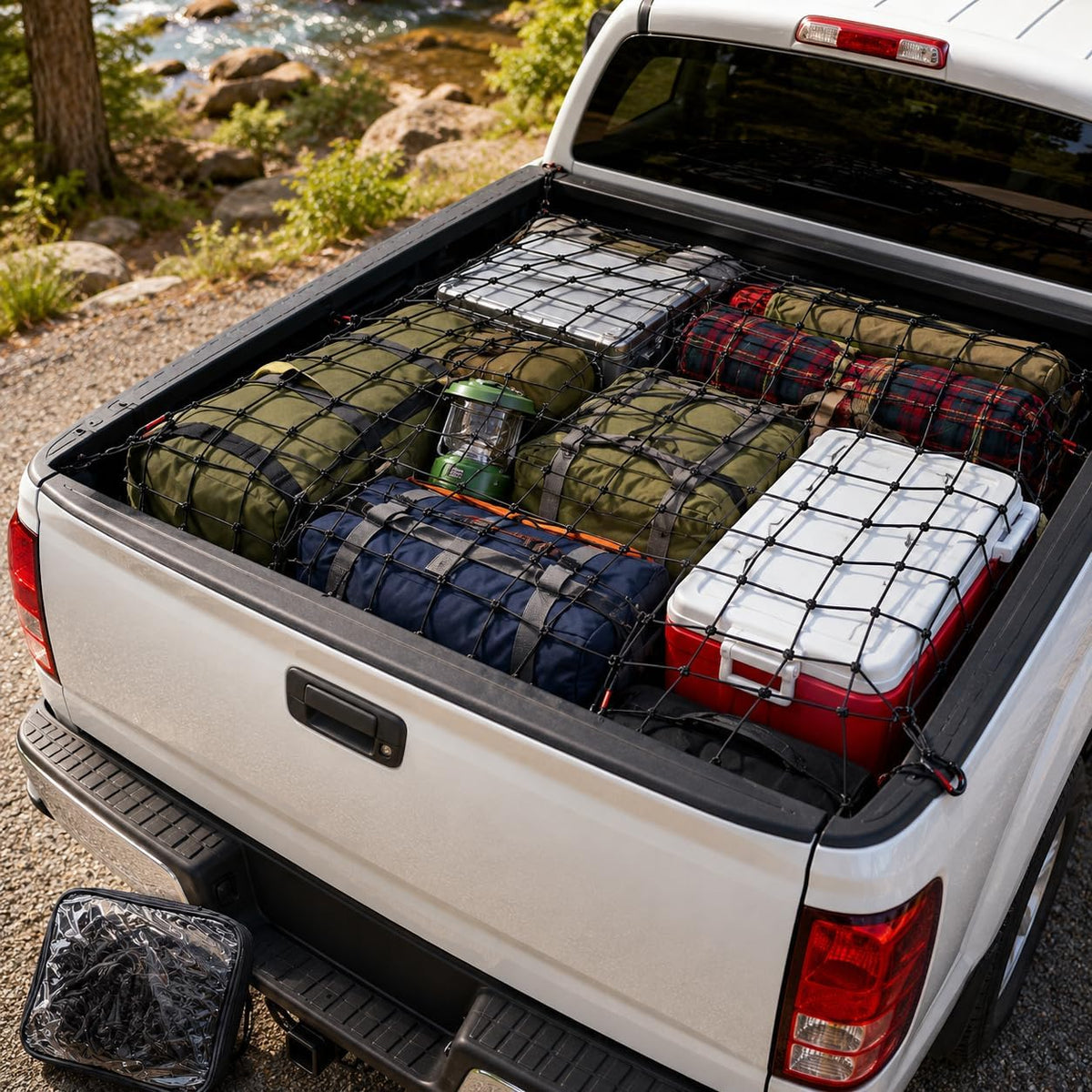 Cargo Net for Pickup Truck Bed, Heavy Duty Bungee Net with 12 Carabiners
