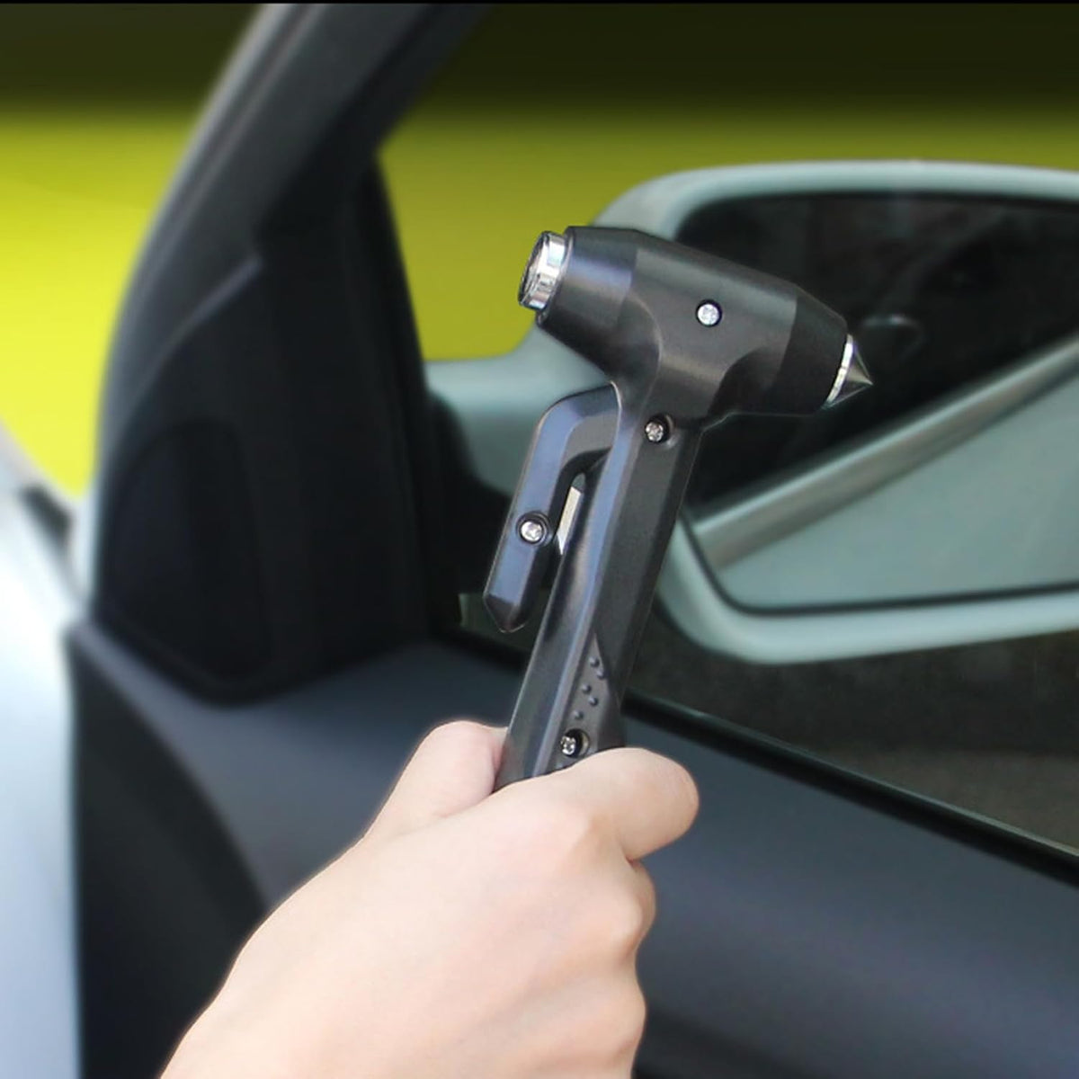 Window Breaker, Metal Car Safety Hammer, Emergency Escape Window Breaker and Seatbelt Cutter, Black Car Tool for Accidents Seatbelt Cutter