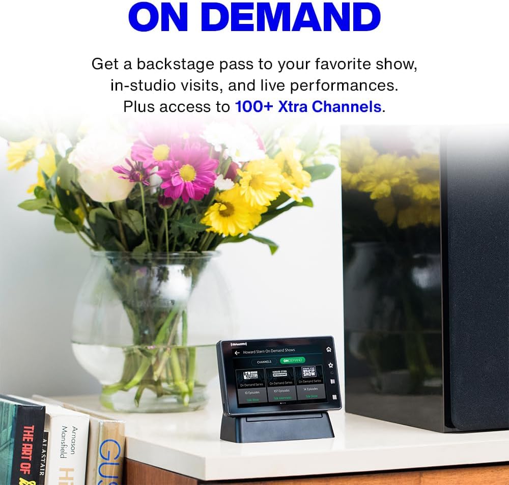 SIRIUSXM SXWB1V1 SiriusXM Tour Dock &amp; Play Radio with 360L, PowerConnect Vehicle Dock, and Bluetooth