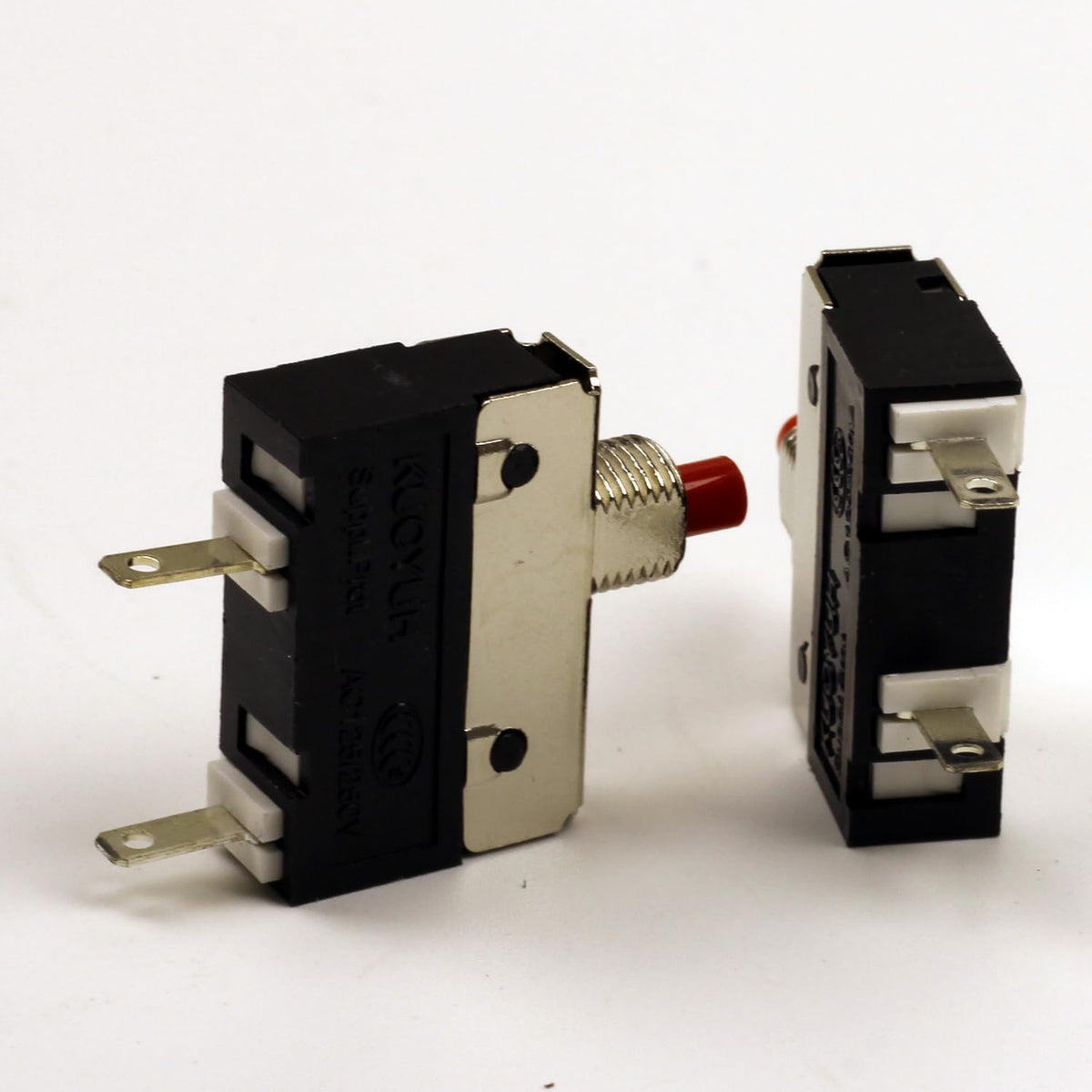 ZOOKOTO 2Pack 125/250V AC 50V DC Manual Reset Push Button Thermal Circuit Breaker 1Amp,Overload Protection Quick Connect Terminals Switch 1A for Upright Vacuum Cleaner Juicer Meat Coffee Grinder