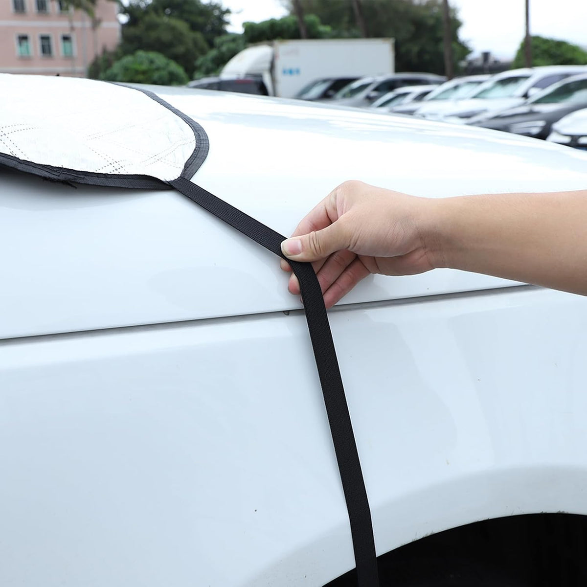 Car Windshield Snow Cover Compatible for Land Rover Range Rover Vogue L460 2023+, for 4 Layers Protection, for Ice and Snow, UV & Frost Wiper Mirror Protector Windproof Sunshade Cover Accessories