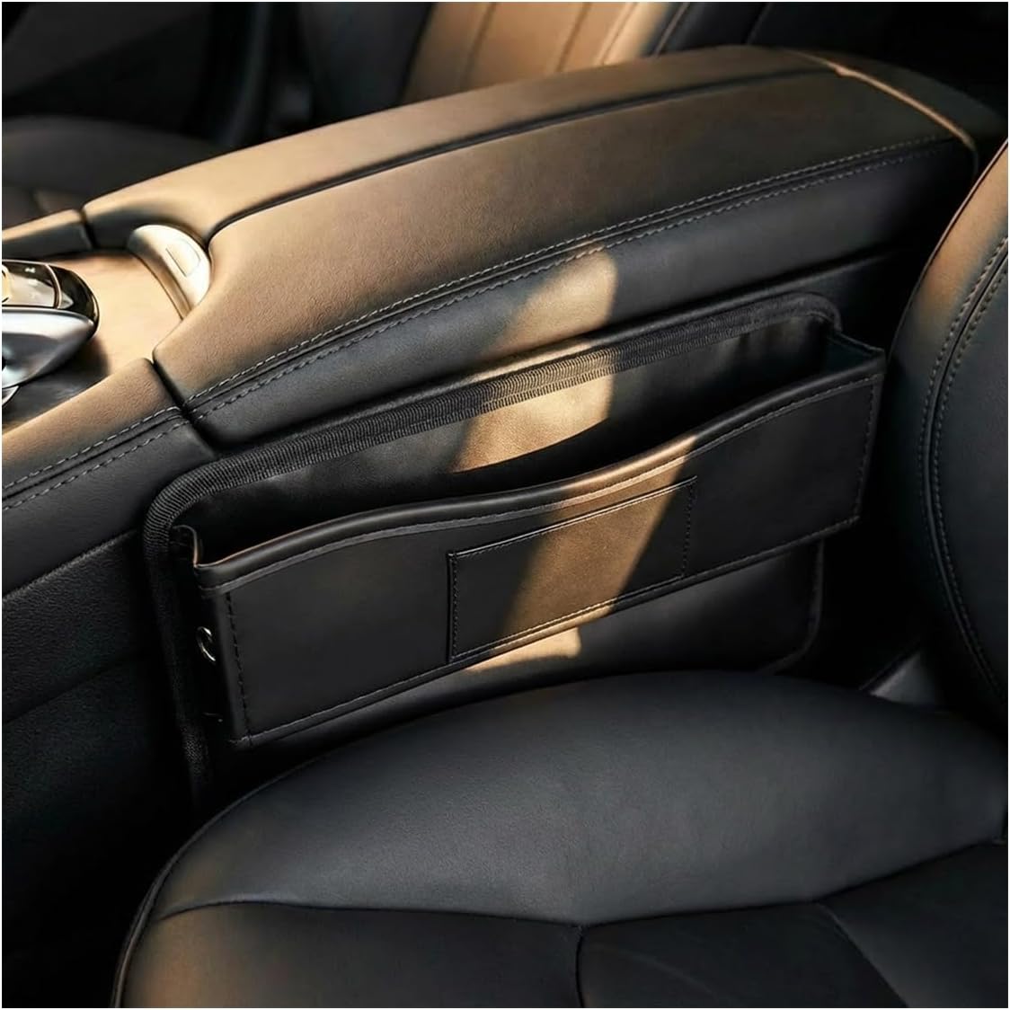 Car Seat Gap Filler, Anti-Drop Automotive Front Seats Gap Storage Box for Phone, Glasses, Key, Card, Universal Vehicle Interior Organizer Accessories for Car, SUV, Truck (Black)