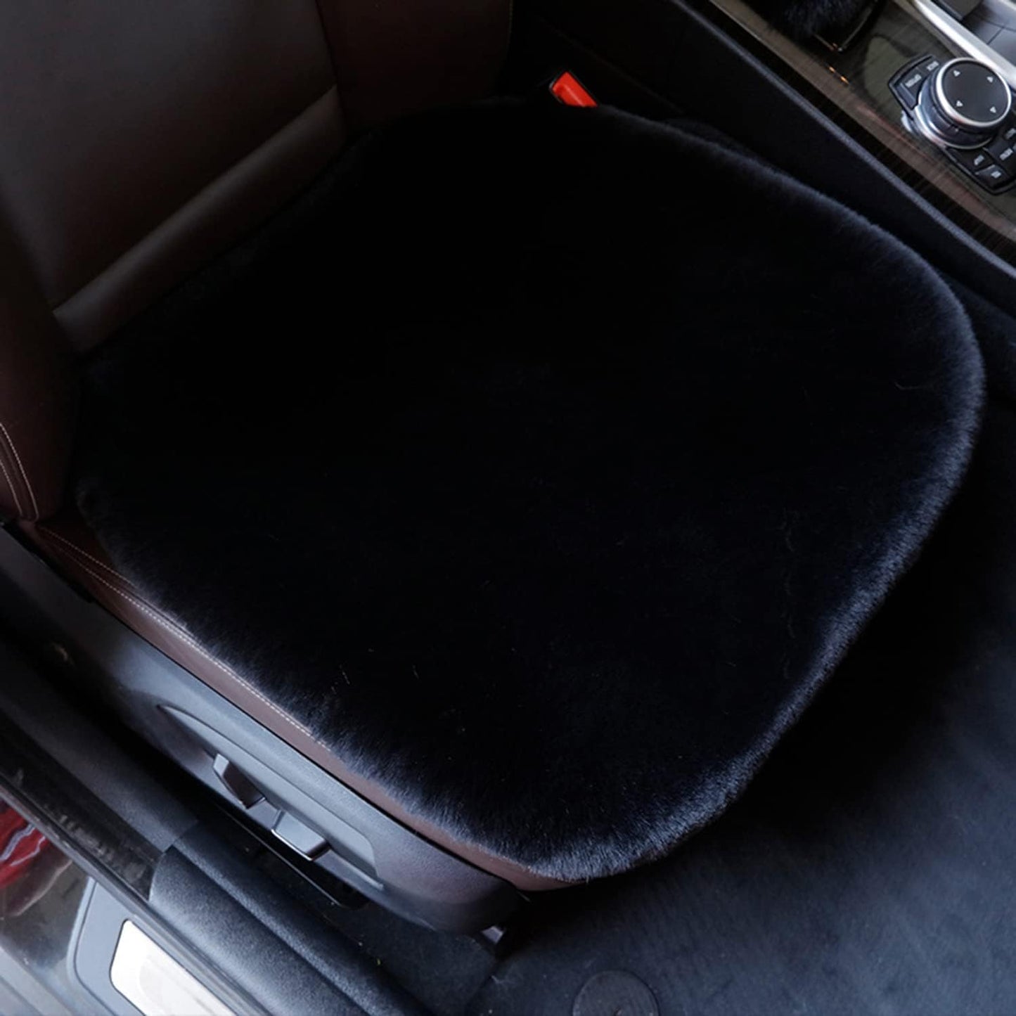 1 Set 3 pcs Soft Fluffy Auto Seat Cover Faux Wool Auto Front &amp; Back Seat Pad Car Seat Cover Protector Cushion Soft Warm for Winter Mat Universal Fit (Black)