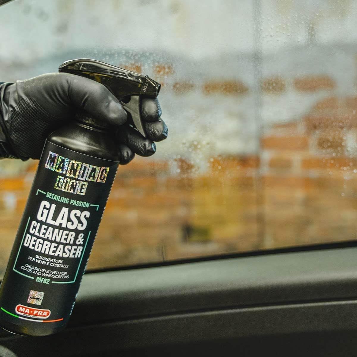MANIAC LINE MAFRA Glass Cleaner & Degreaser | Ammonia-Free Window & Crystal Cleaner | Safe on Tinted Glass | Removes Limescale, Grease & Road Film | Streak-Free Finish | 16.9 Fluid Ounce Bottle