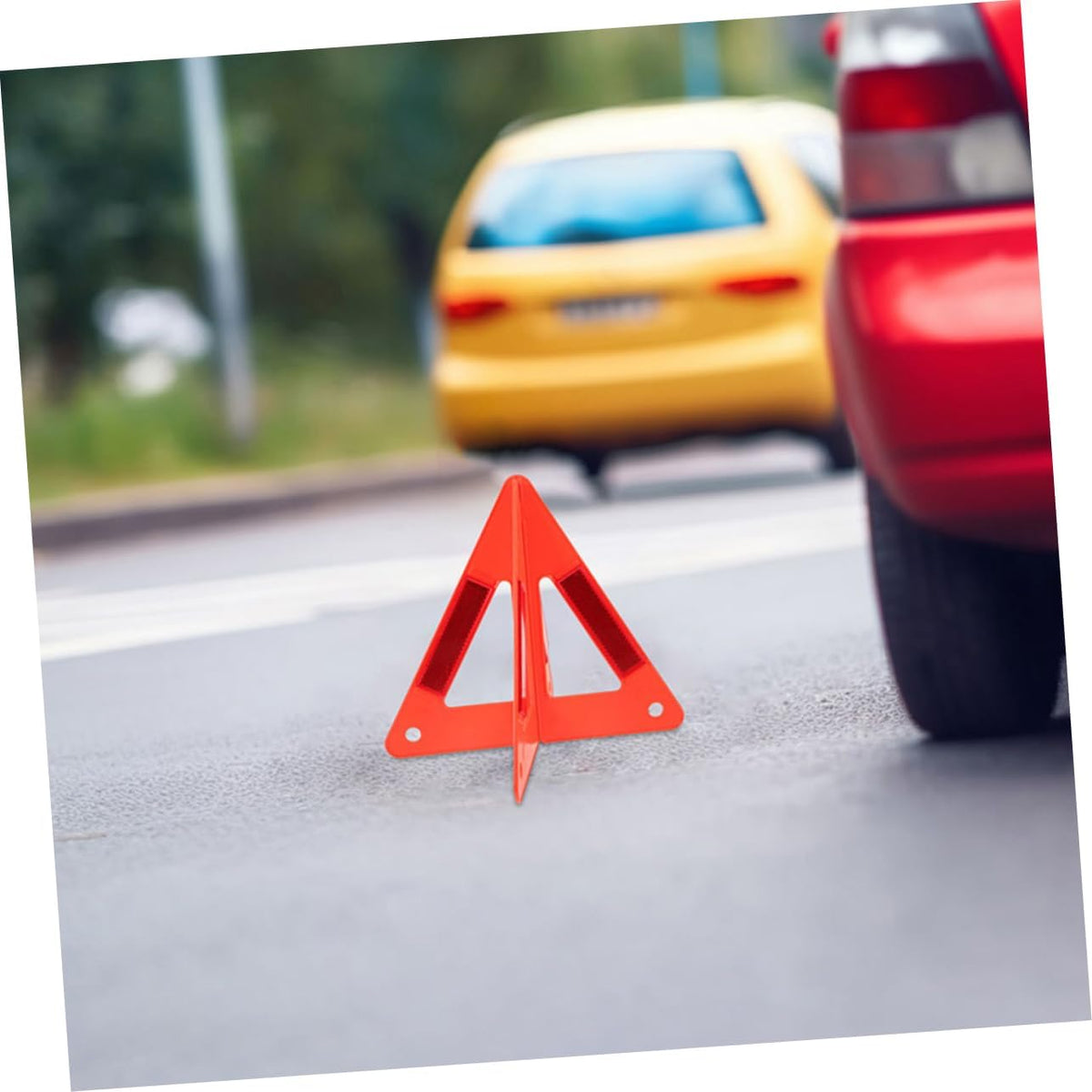 5pcs Red Plastic Warning Triangle Reflectors for Vehicle Roadside Alerts