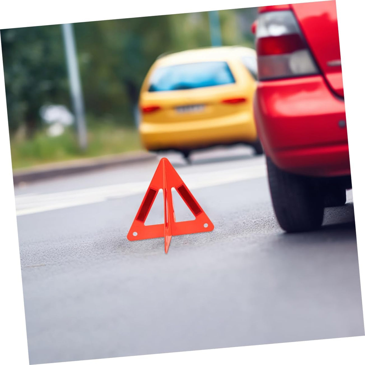 PRETYZOOM 3pcs Reflective Triangle Warning Signs Emergency Vehicle Safety Kit Foldable and Portable Roadside Safety Triangles for Breakdowns and Parking Alerts