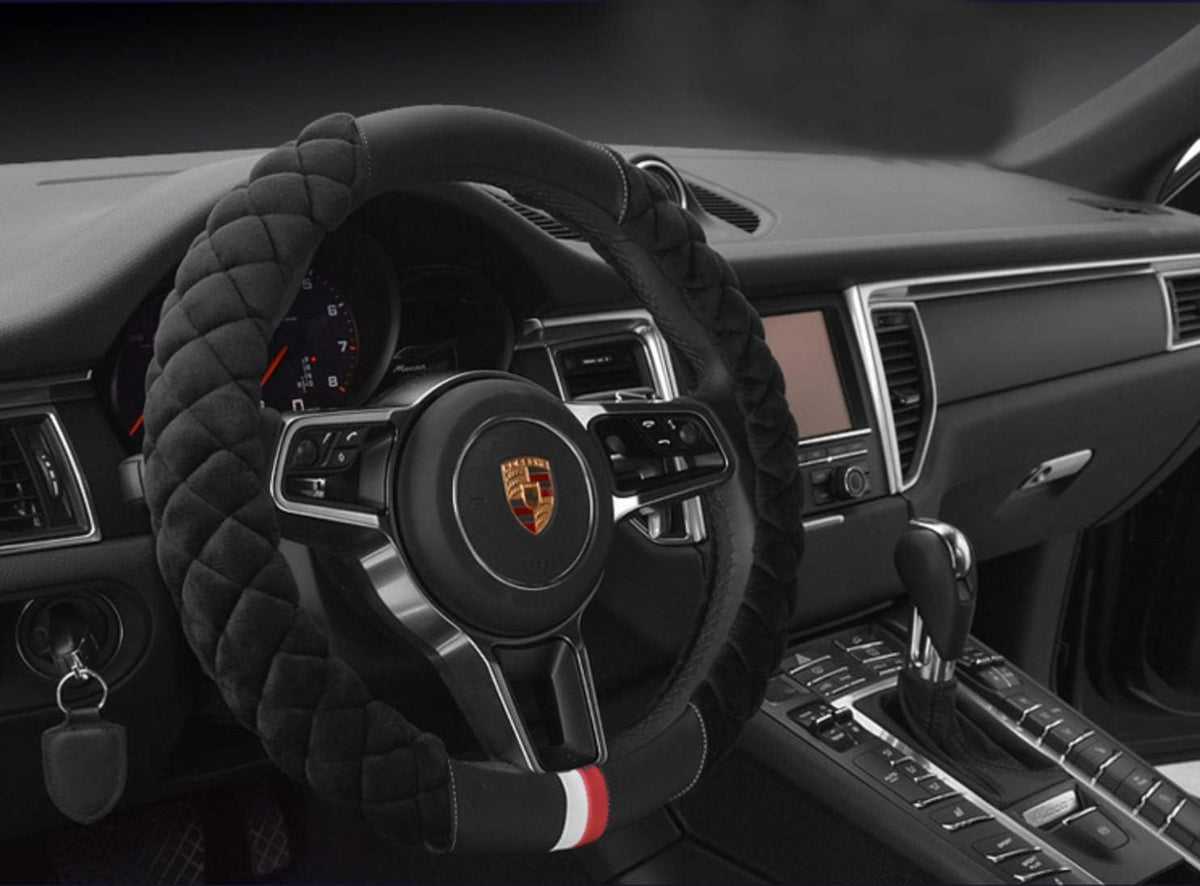 HAOKAY Luxury Fluffy Steering Wheel Cover for Men Women,Soft Warm Short Plush Steering Wheel Cover Black Fuzzy with Universal 14.5-15 Inch