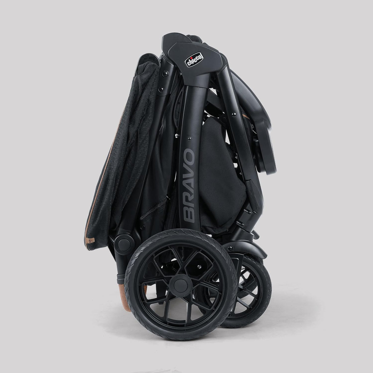 Chicco Bravo Primo Quick-Fold 3-in-1 Travel System with Car Seat
