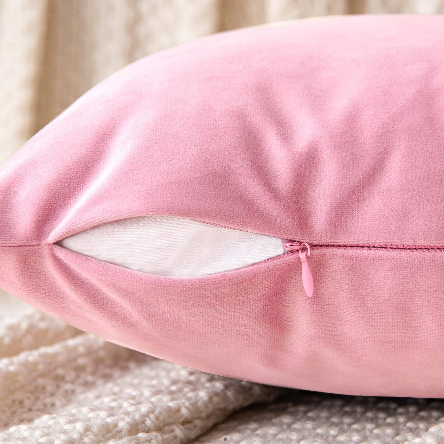 EMEMA Pack of 2 Velvet Pillow Covers Decorative Square Pillowcase Soft Solid Cushion Case for Sofa Bedroom Car 16x16 Inch Bright Pink