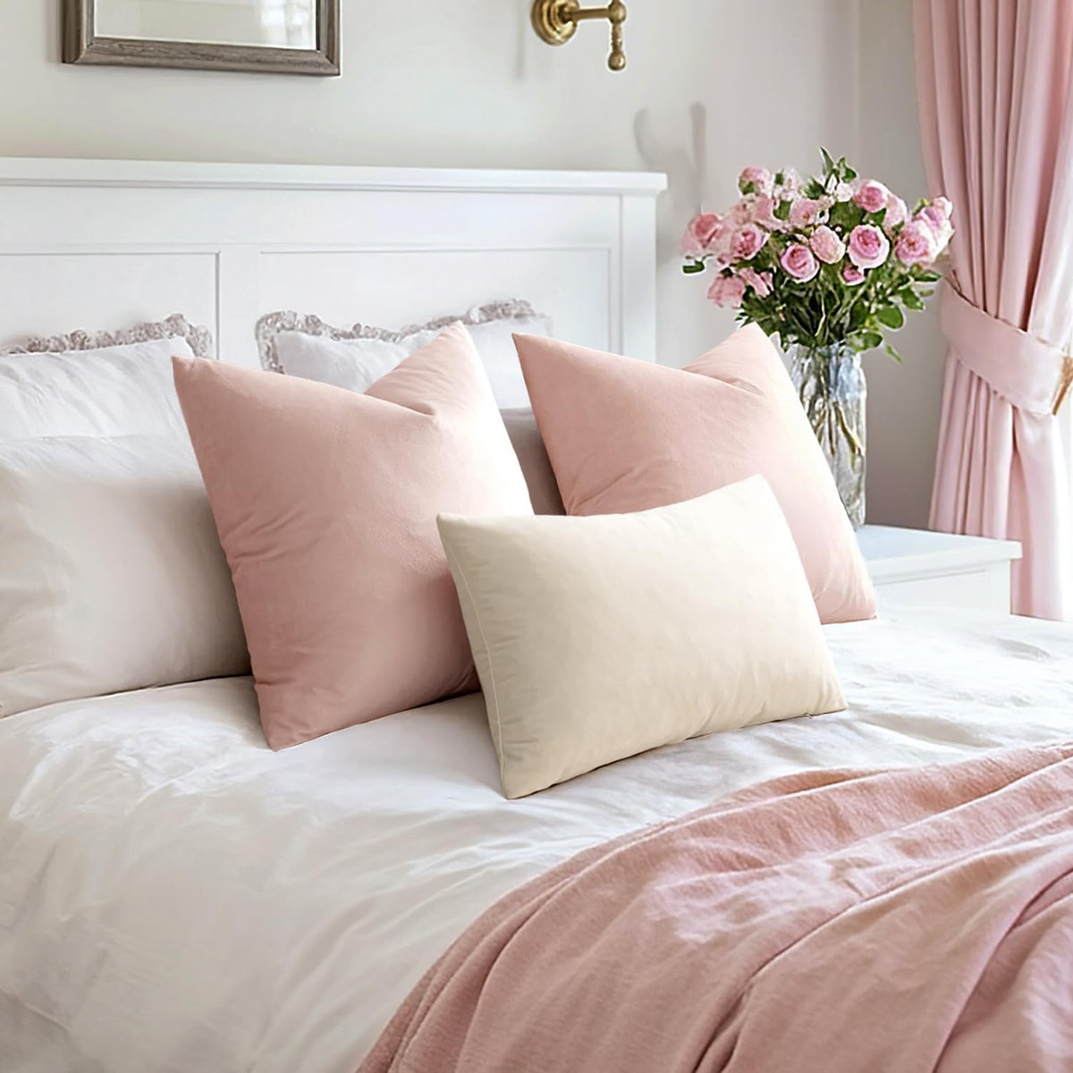 EMEMA Pack of 2 Velvet Pillow Covers Decorative Square Pillowcase Soft Solid Cushion Case for Sofa Bedroom Car 16x16 Inch Pink