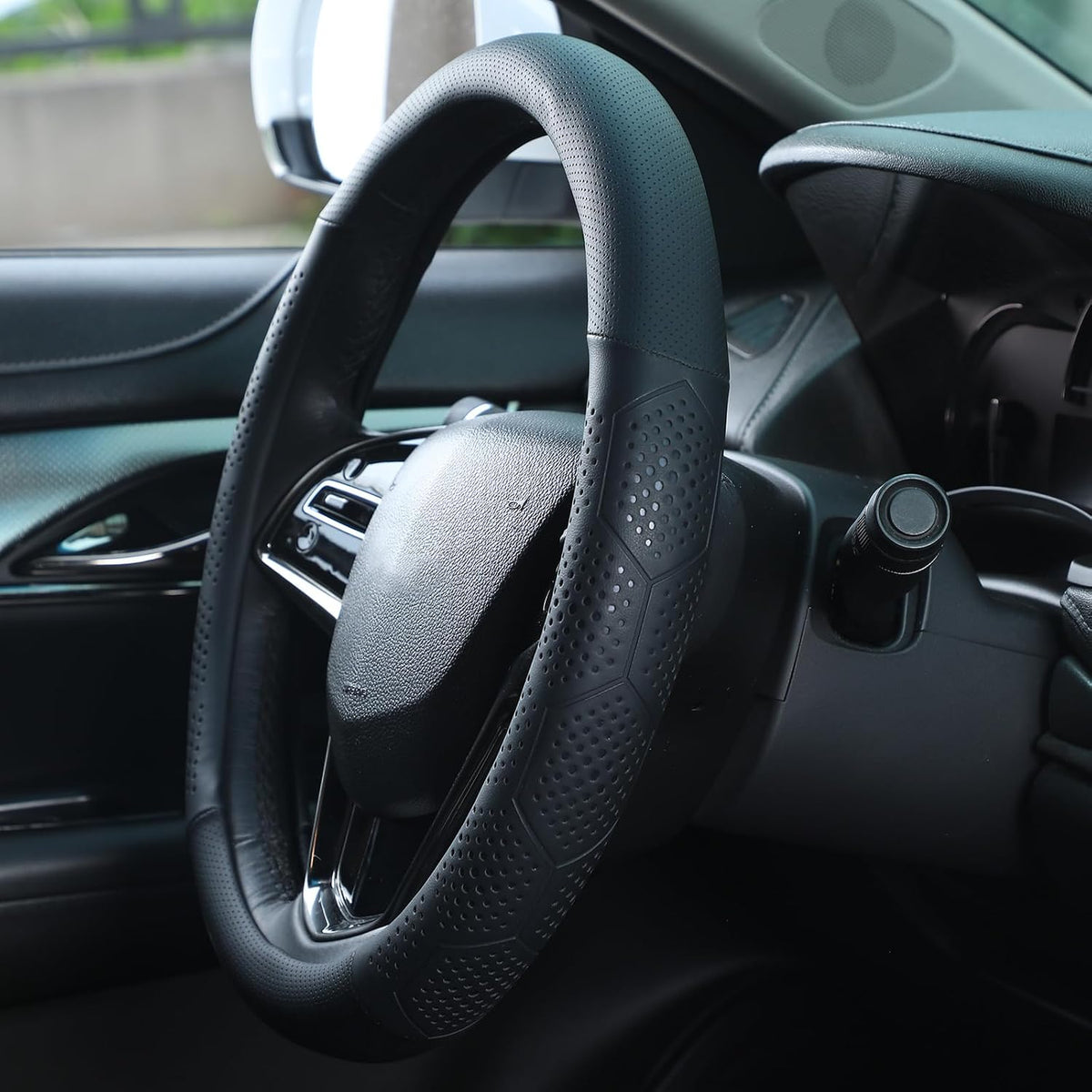 Yangday Steering Wheel Cover for Toyota RAV4 Corolla Camry Highlander