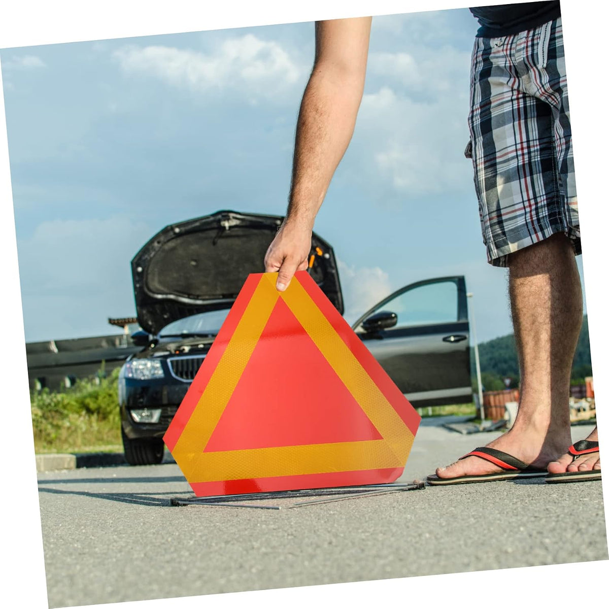 2 pack Triangle Reflectors for Car Slow Moving Vehicle Sign Engineer Grade Reflective Vehicle Warning Sign for Golf Carts Farm Tractors Utility Vehicles 15.74 X 13.77 X 0.35 in