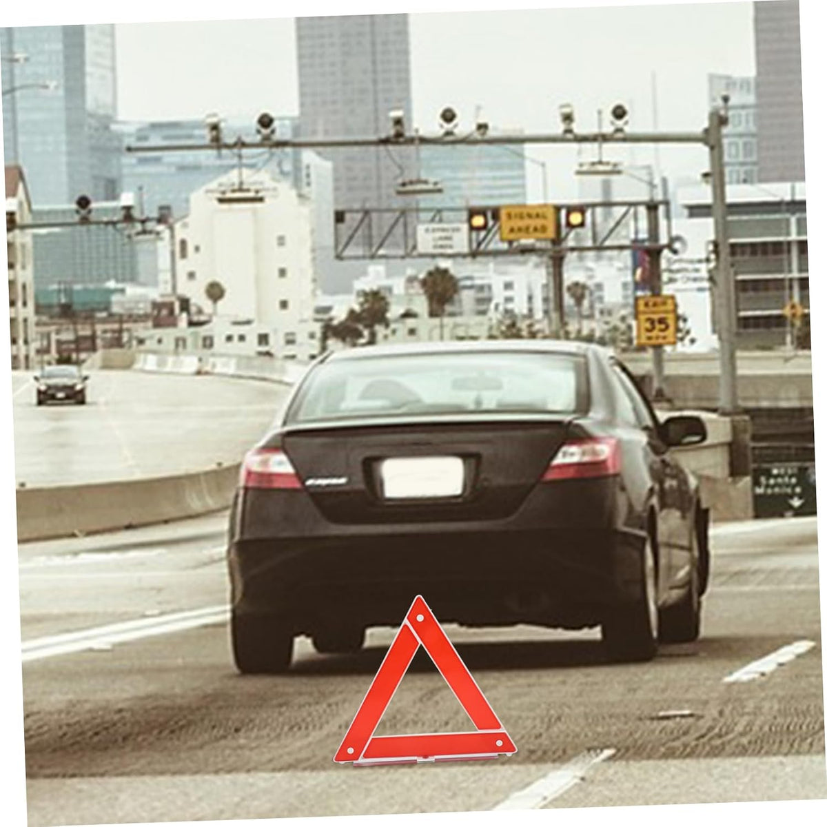 ERINGOGO Red Triangular Warning Sign for Roadside Parking, Easy Setup