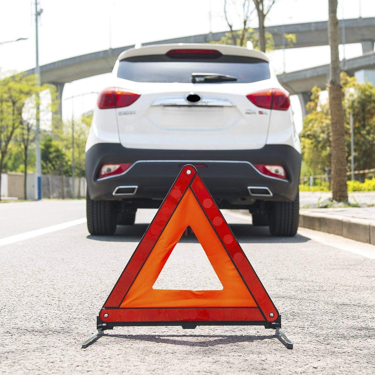 Warning Triangle Foldable Safety Triangle Triple Warning Kit Warning Triangle Reflector Roadside Hazard Sign Triangle Symbol for Emergency with Storage Bag (3 Pack)