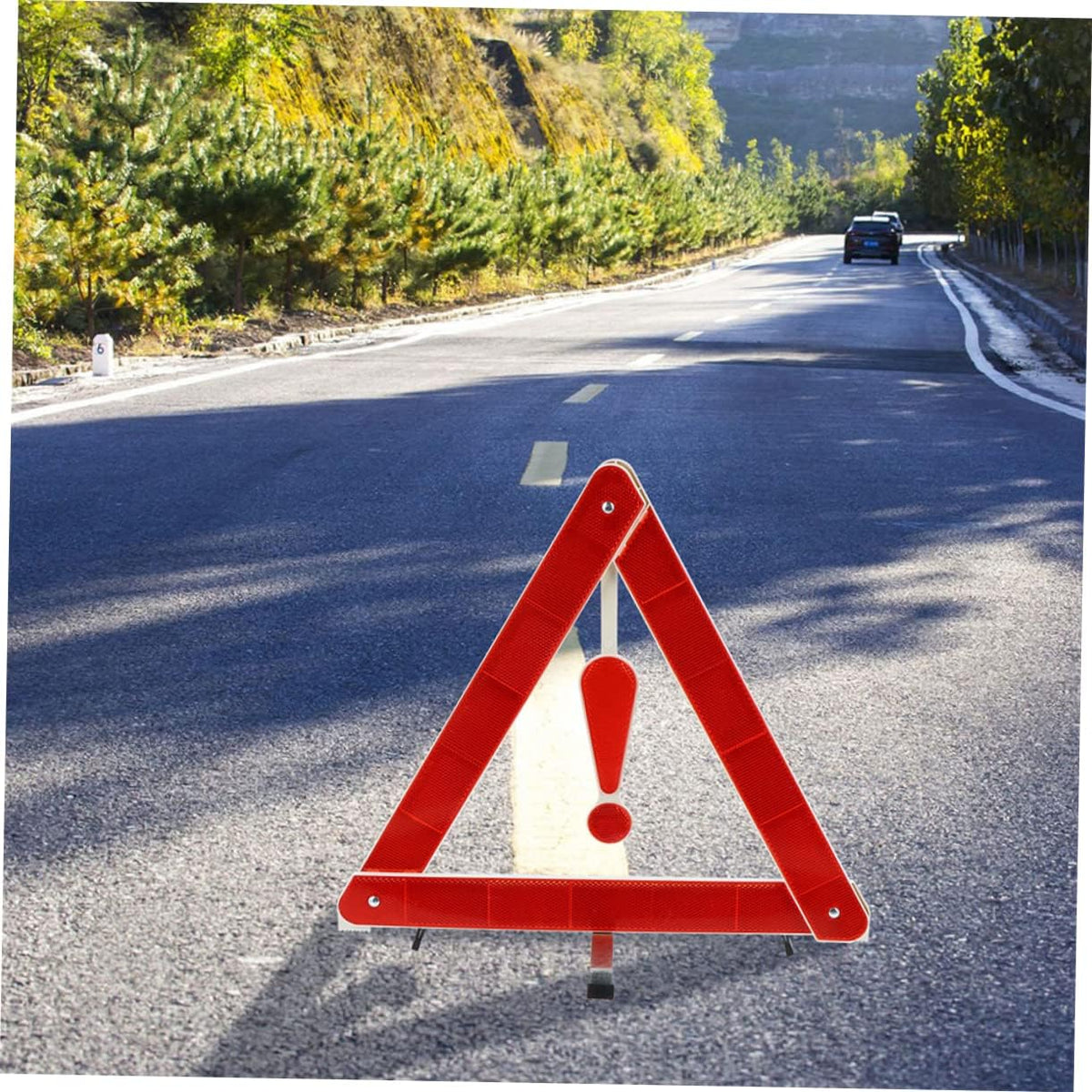 Foldable Triangle Road Safety Sign for Car Warning, Plastic Tripod