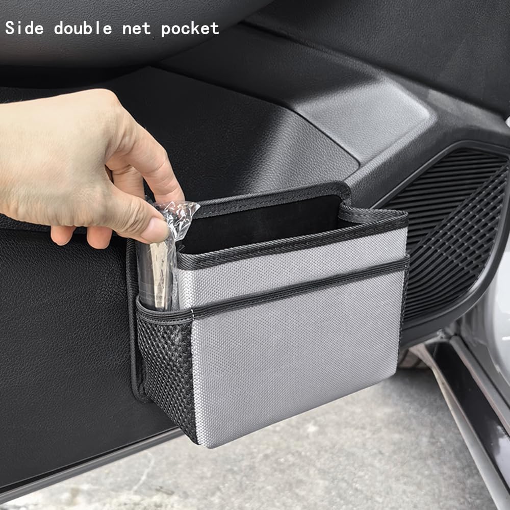 Car Trash Can, Foldable Multifunctional Hanging Storage Box Trash Can with a Roll of Garbage Bag, Multi Pocket Design Suitable for Car, Home, and Office Car Trash Cans (Black)