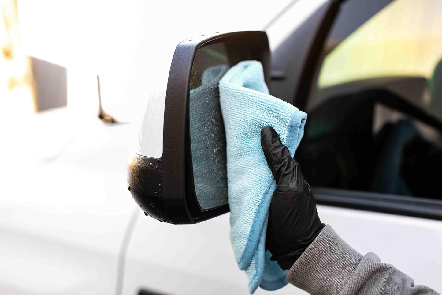 The Rag Company - Premium FTW - 70/30 Blend Microfiber Cleaning Towels for Glass, Windows, Mirrors, Polished Surfaces - Streak-Free - Scratchless, 16" x16' Light Blue (3-Pack)