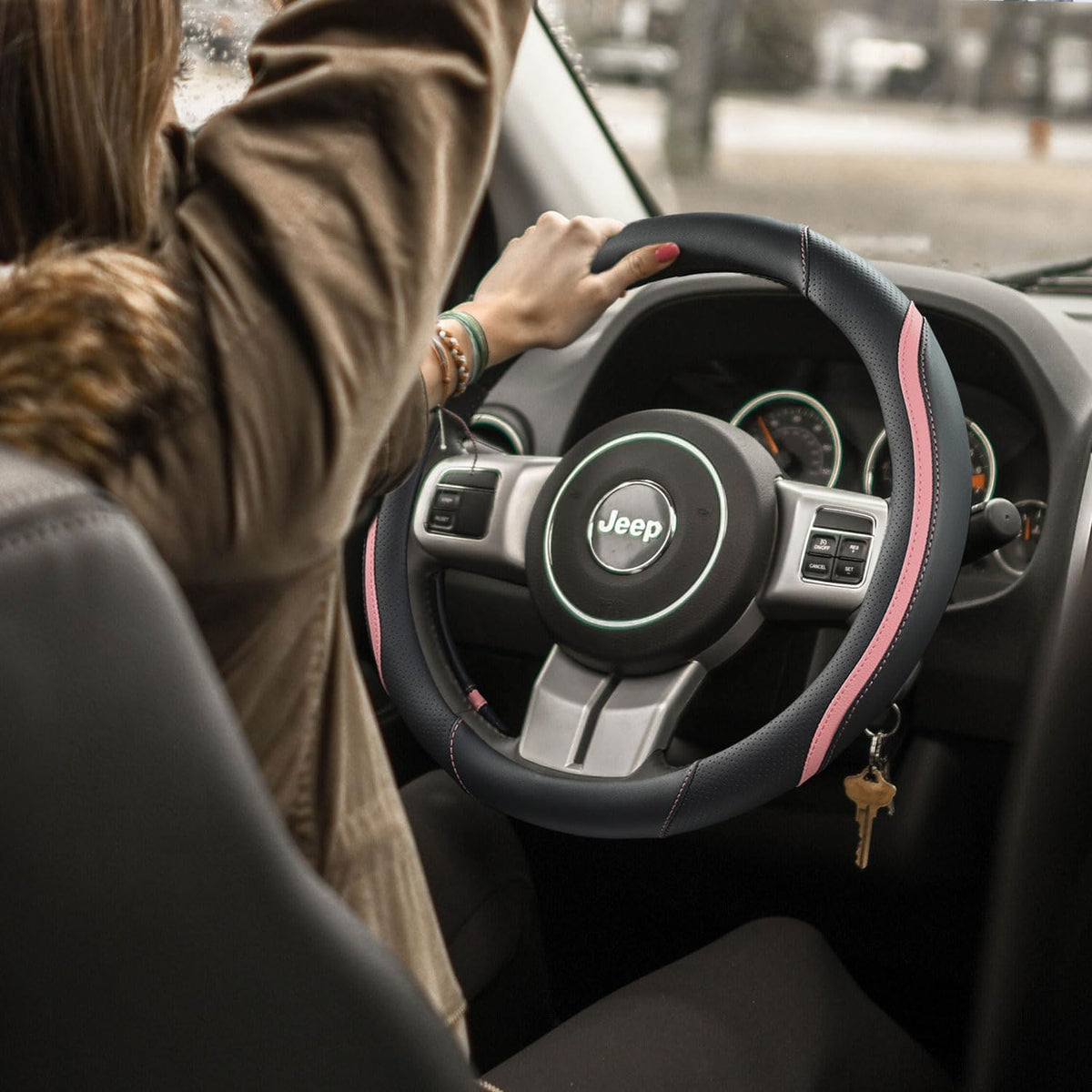 Szttswamp Car Steering Wheel Cover, Microfiber Leather Pink 14.5-15 Inch