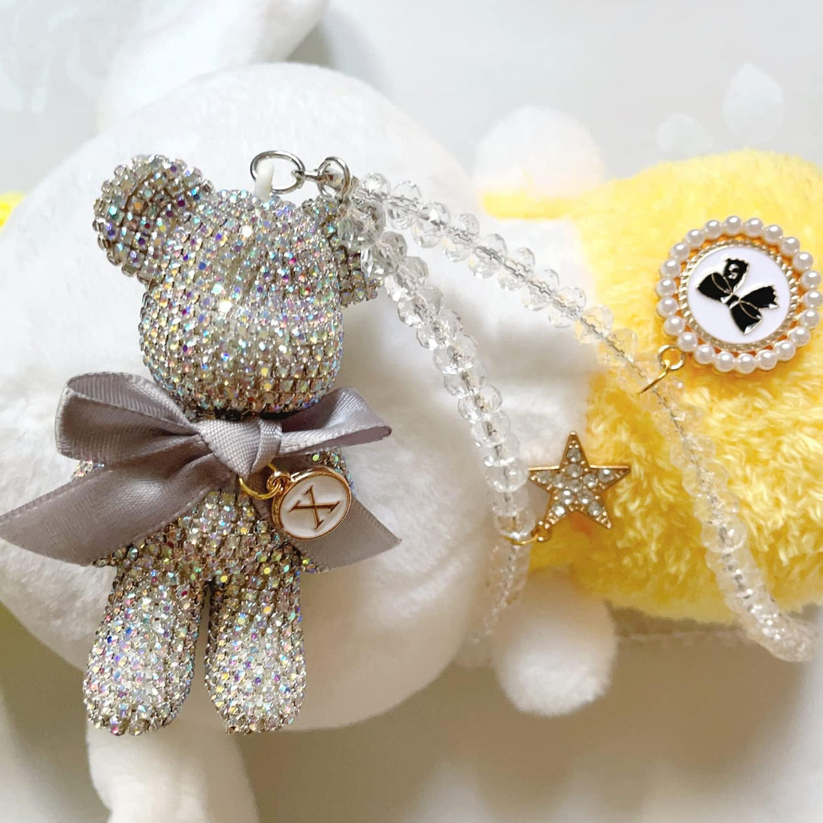 Cute Bling Bear Rear View Mirror Hanging Accessories Sparkle Hanging Ornaments Diamond Bear Charms for Car Mirror (White)