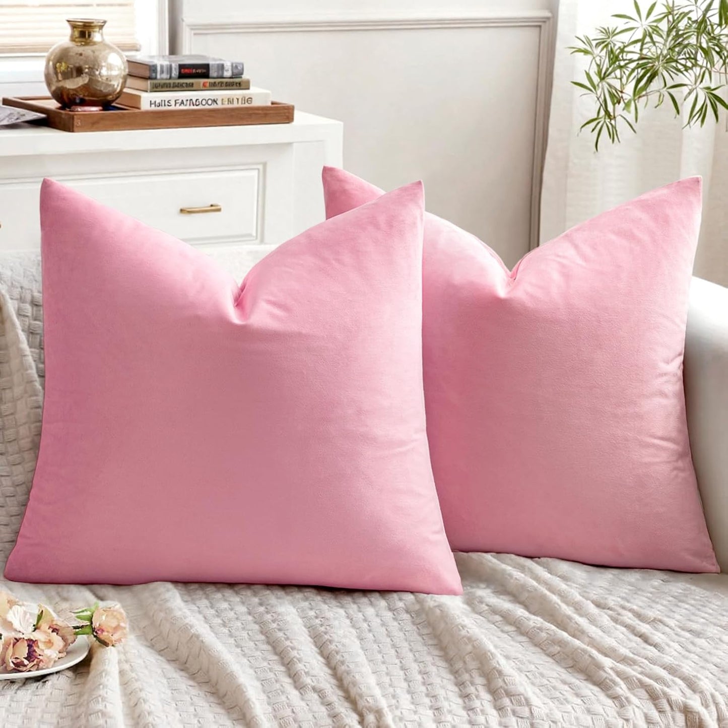 EMEMA Pack of 2 Velvet Pillow Covers Decorative Square Pillowcase Soft Solid Cushion Case for Sofa Bedroom Car 16x16 Inch Bright Pink