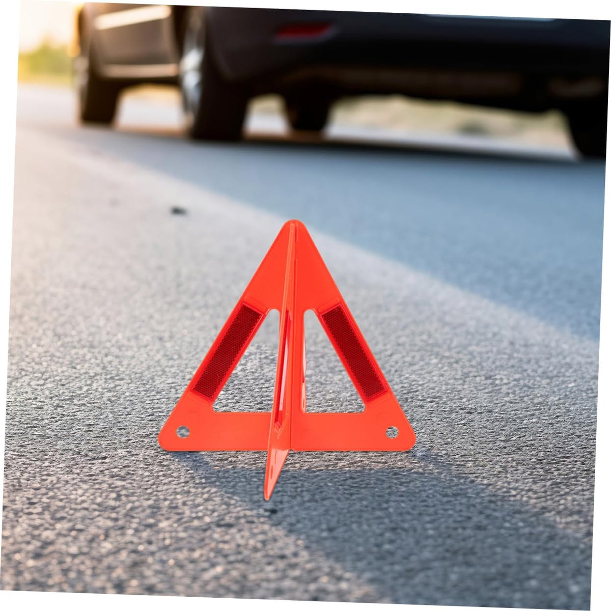 Gatuida 3pcs Reflective Warning Triangles for Vehicles Emergency Roadside Safety Signs Foldable Stable Design for Breakdown Alerts Multi-purpose Use Easy to Store
