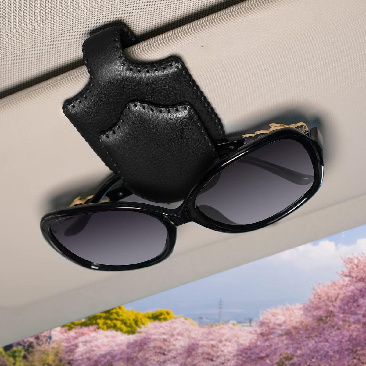 AMVOYOA Sunglass Holder for Car ，Hand Sewn Leather Sunglasses Clips for Car Visor ，Universal Car Magnetic Eyeglass Holder，Ticket Card Clip for Car Visor Accessories（Gray）