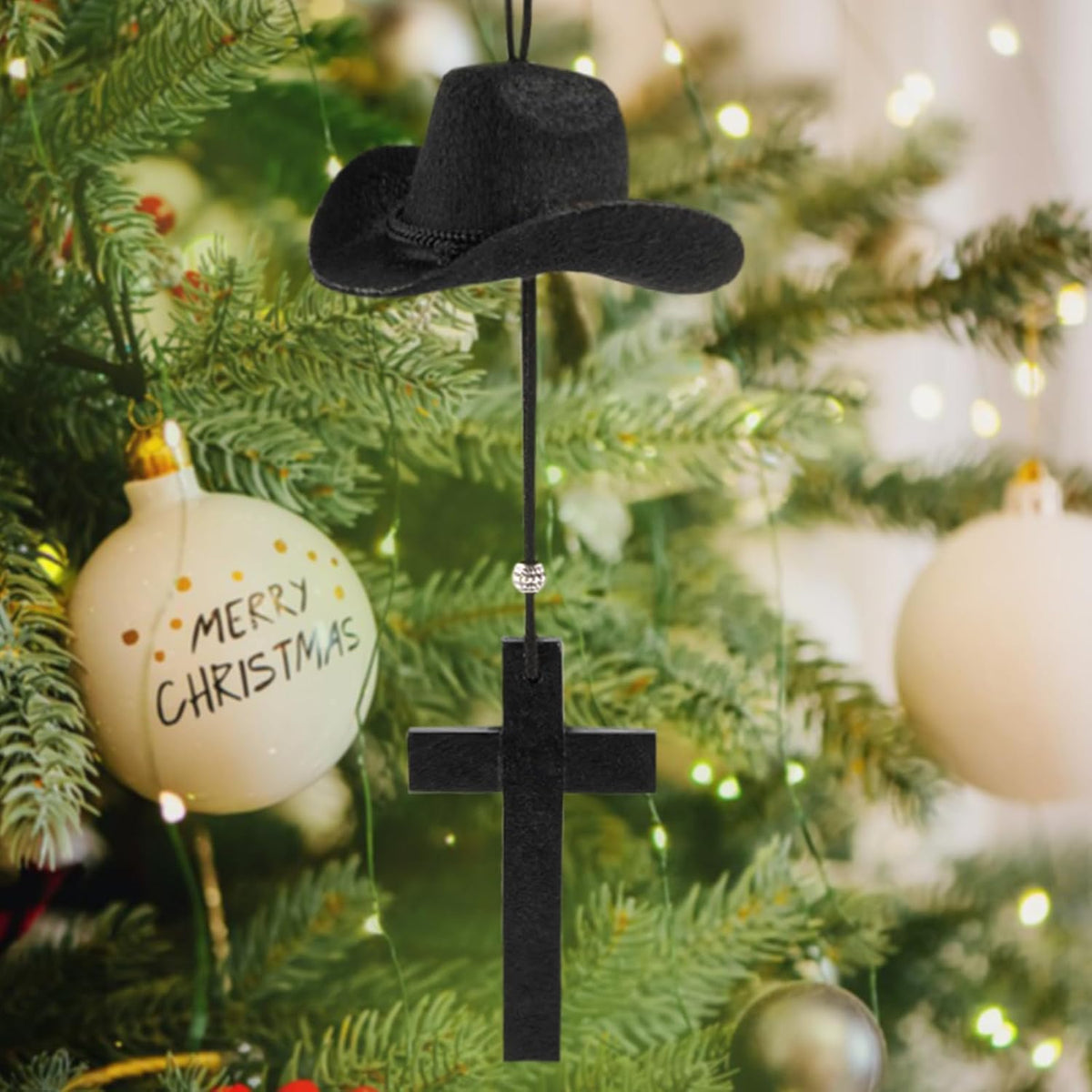 Rislobx Cowboy Hat Car Charm, Cowboy Hat for Car Mirror Hanging with Cross, Country Car Hanging Pendant, Cute Rear View Mirror Hanger Decor for Women, Universal Auto Interior Accessories (Black)