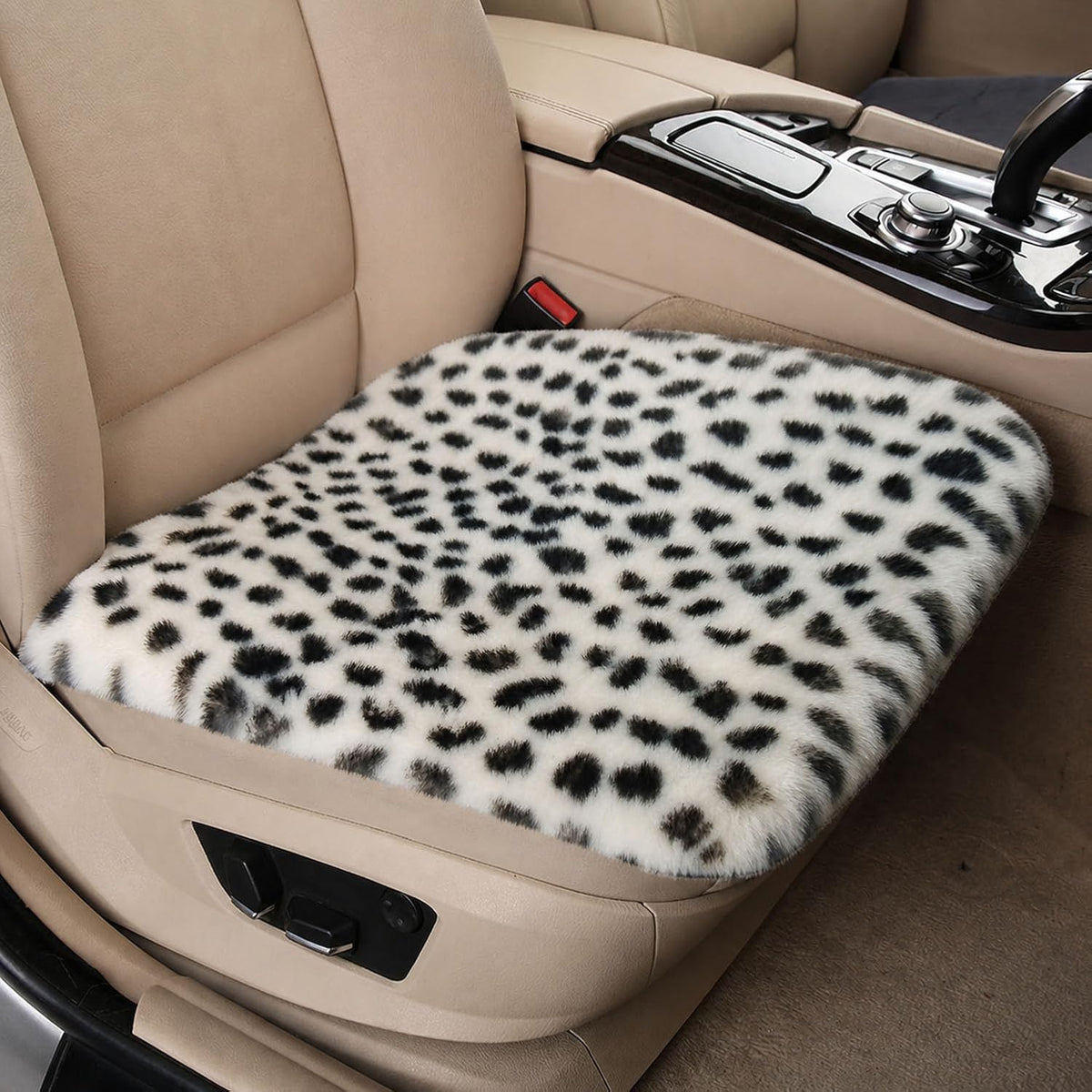 Winter Soft Warm Faux Rabbit Fur car seat Cushion,Universal fit Plush Front and Back Fuzzy car seat Pads Cushion Cover Protector - 1pcs (Back seat 1pcs, Leopard dots)