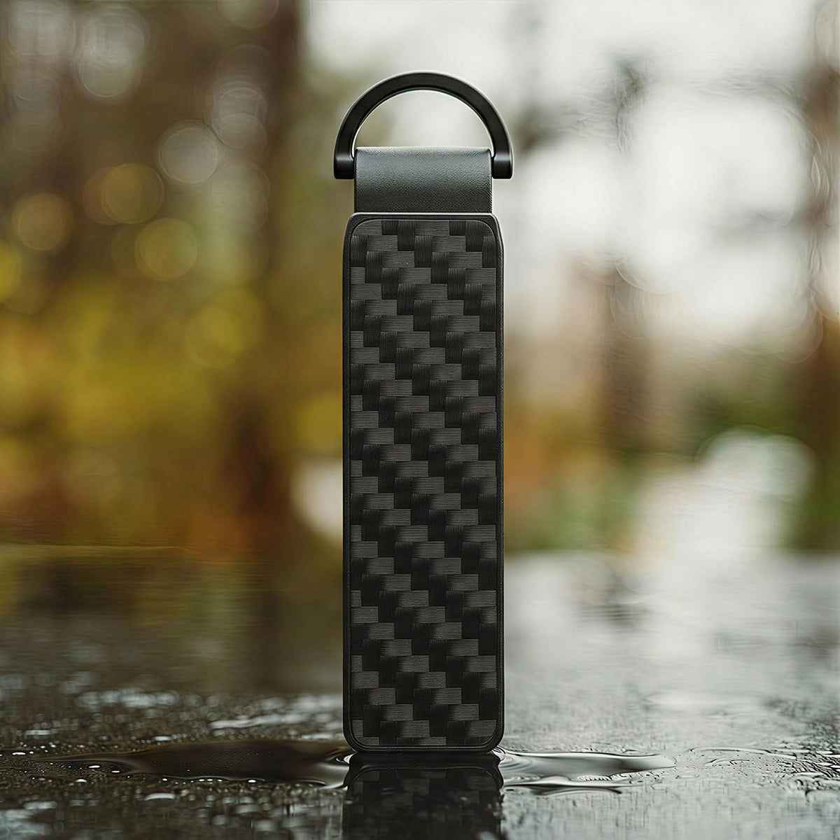 Compact Metallic Aluminum Key Organizer holder Keychain with Pocket Clip.