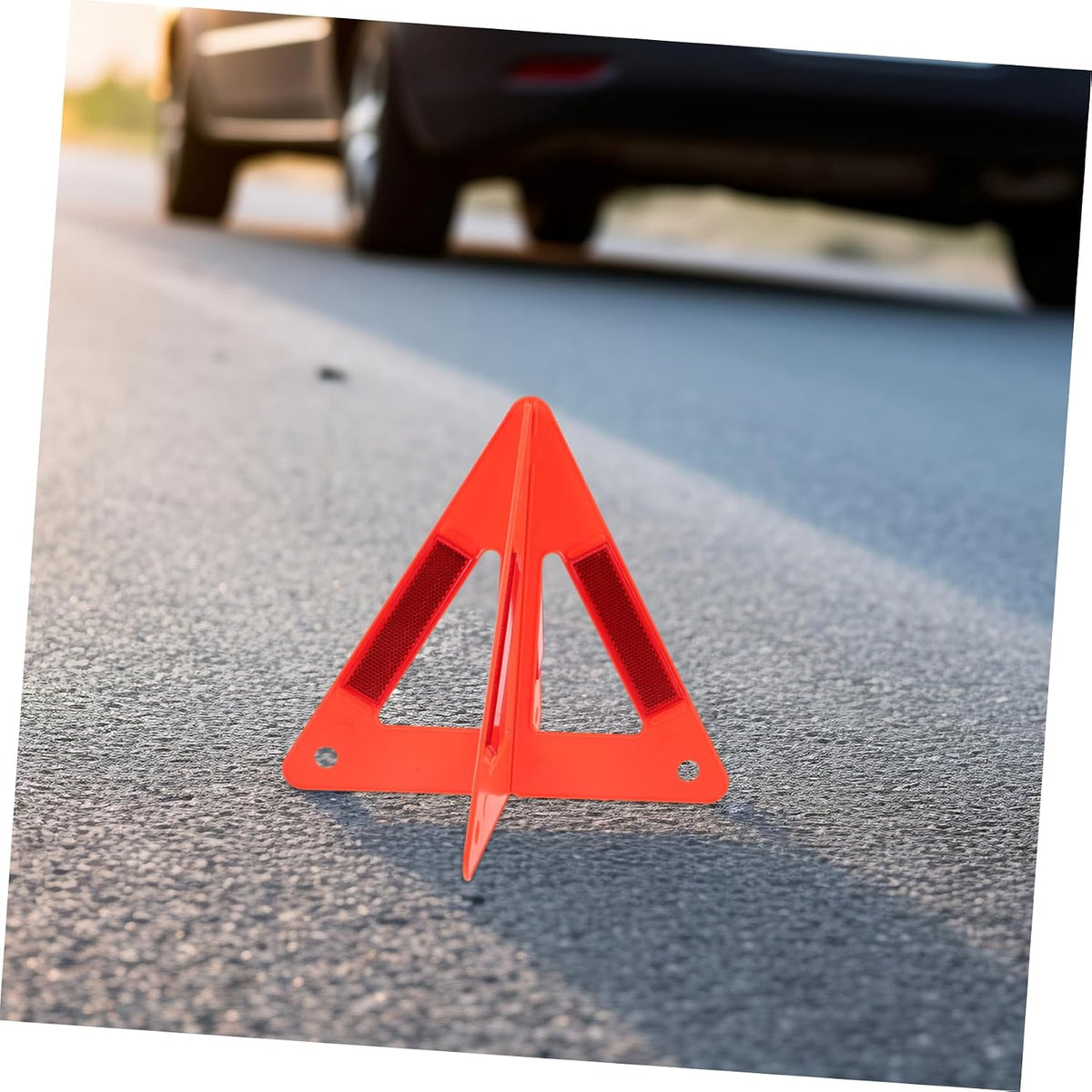 Red Plastic Reflective Triangle Warning Sign for Car Emergency Safety
