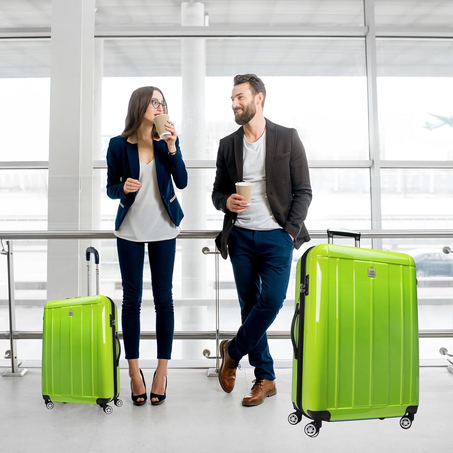 World Traveler Contour 2-Piece Polycarbonate Hardside Expandable Spinner Luggage Set with TSA Lock - Apple Green (20 &amp; 28)