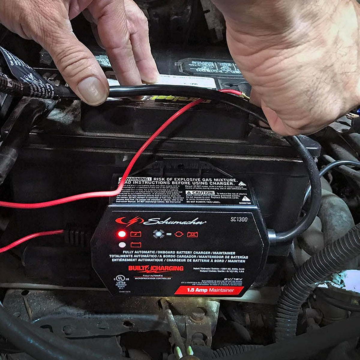 Schumacher Electric 1.5A Car Battery Charger & Maintainer, 6V/12V – SC1300