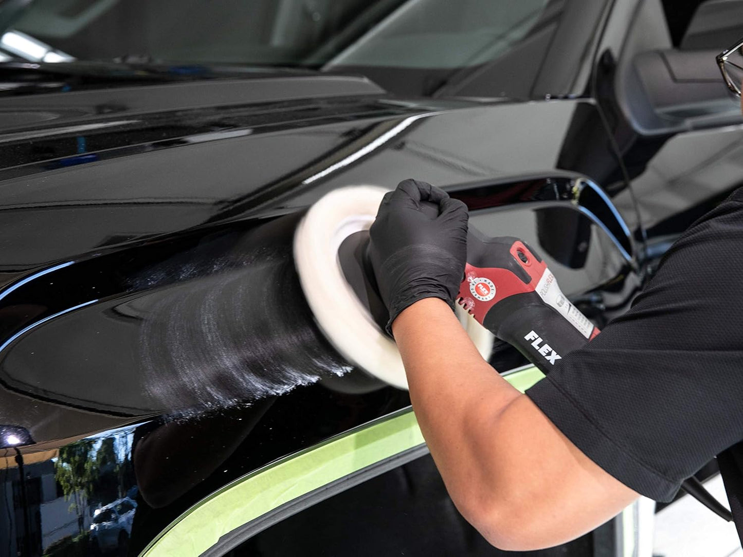 Meguiar's Pro Speed Compound M10032, Fast-Cutting Rubbing Compound for Cars, Offers Heavy Scratch and Swirl Removal, Professional Car Polish, Car Compound Removes up to 1200 Grit Sanding Marks, 32 Oz
