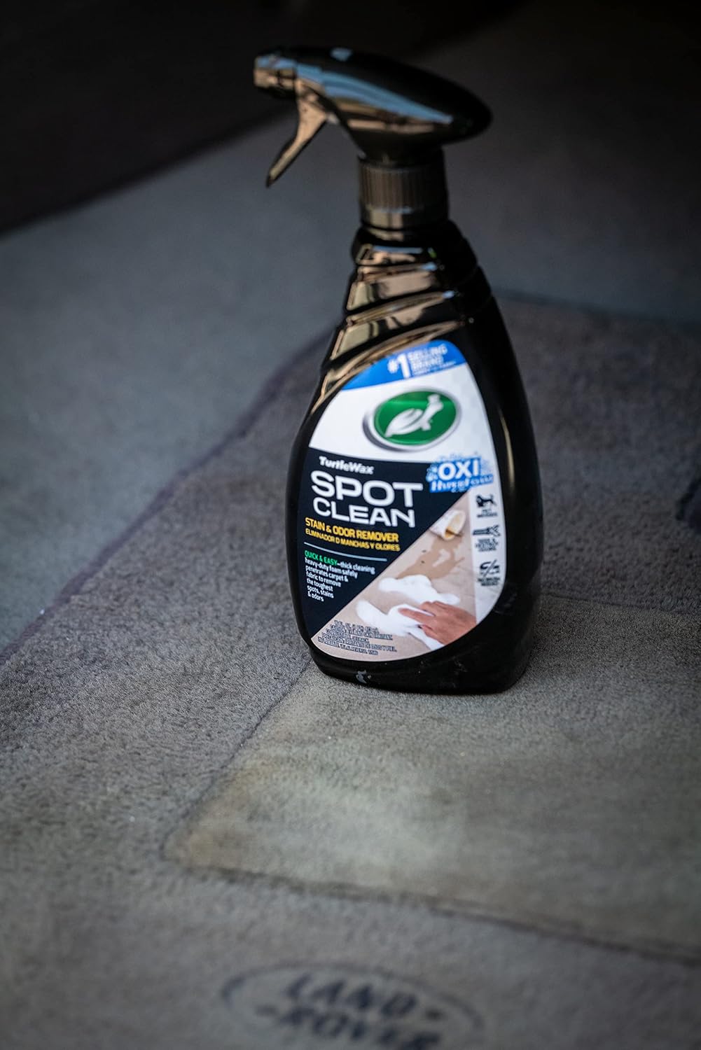 Turtle Wax 53839 Spot Clean Stain & Odor Remover, Non-Aerosol Foaming Spray Cleaner for Carpet, Fabric and Upholstered Surfaces, Eliminates Tough Stains, Deodorizes, 16 oz