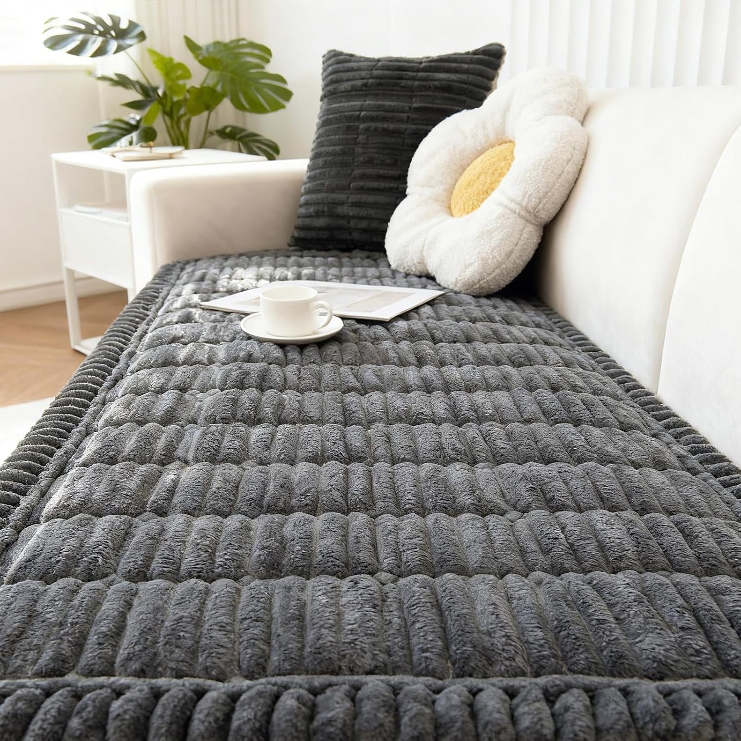 Capslpad Couch Covers for Dogs Washable Non Slip Pets Sofa Covers Fuzzy Sofa Slipcover Geometric Pet Friendly Mat Cushion Protector Travel Pet Mat for Living Bedroom Car Back Seat, Dark Gray 27.5"x59"