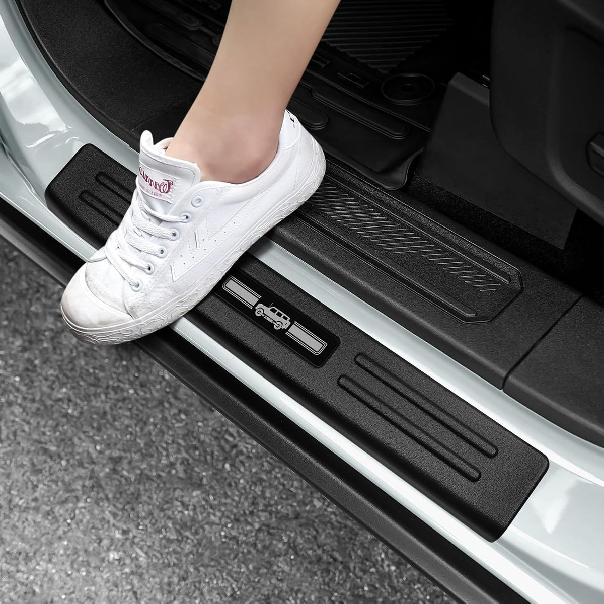 Hellet 4PCS Car Door Sill Protector for Ford 2021-2025 2026 Bronco Accessories (Not for Bronco Sport) Matte Black ABS Plastic Material Full Coverage Door Entry Guards