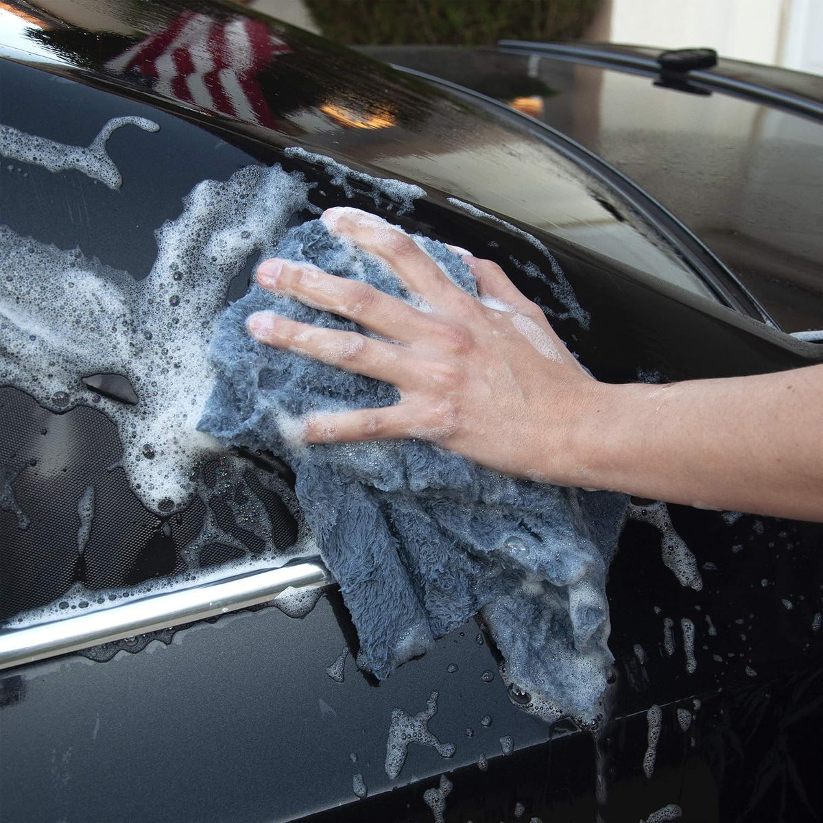 Detailer's Preference Extra Absorbent Ultra Plush 500GSM Edgeless Microfiber Towels, Car Detailing & Home, Streak-Free, Lint-Free, Scratch-Free, Machine Washable & Reusable, 16x16 Inch, 6-Pack, Gray
