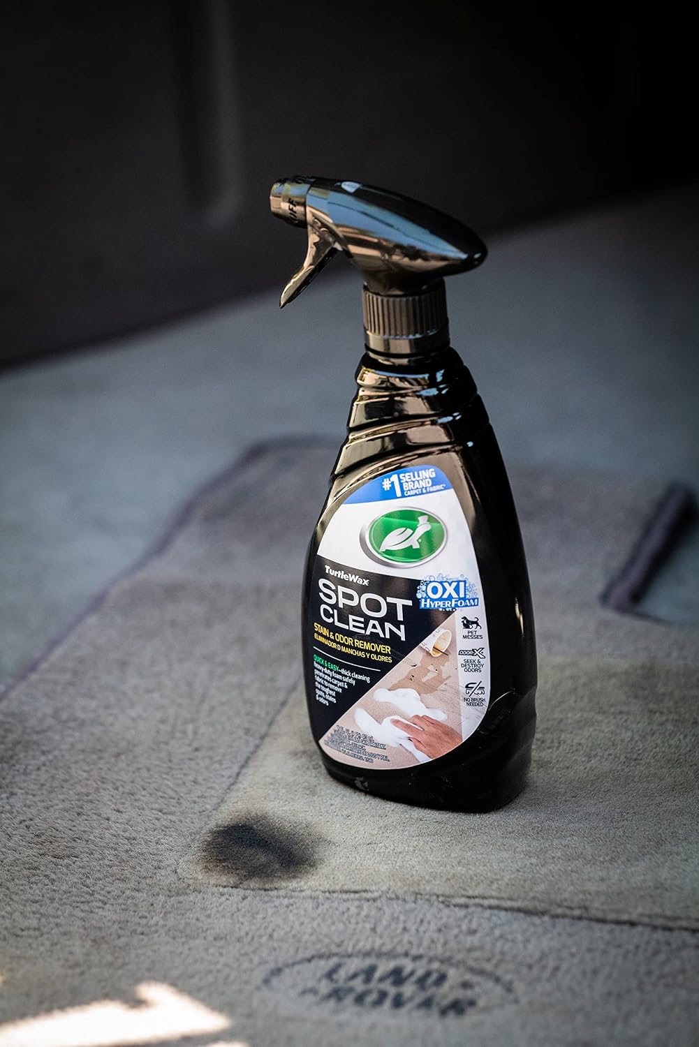 Turtle Wax 53839 Spot Clean Stain & Odor Remover, Non-Aerosol Foaming Spray Cleaner for Carpet, Fabric and Upholstered Surfaces, Eliminates Tough Stains, Deodorizes, 16 oz