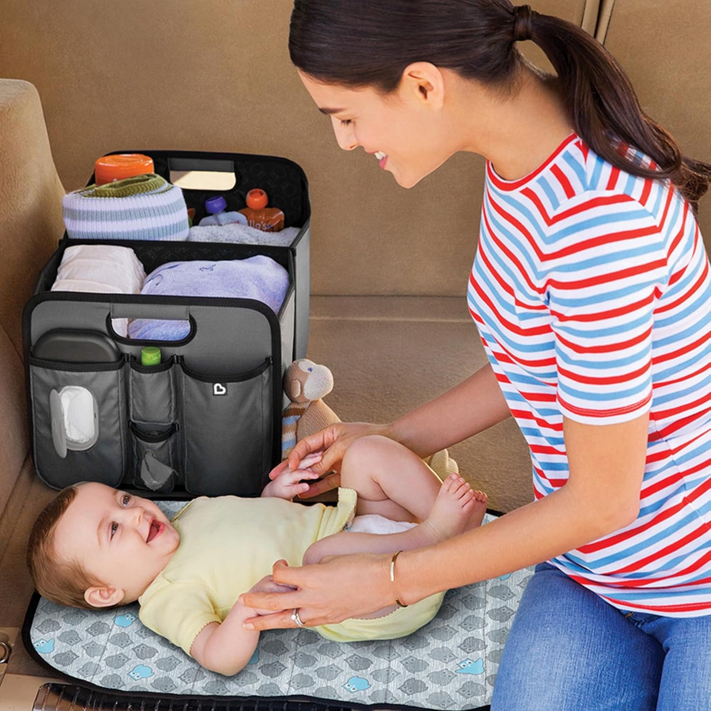 Munchkin Out-n-About Trunk Organizer for SUVs and Cars with Portable Changing Pad and Wet Baby Wipes for Diaper Changes On-the-Go, Collapsible, Grey
