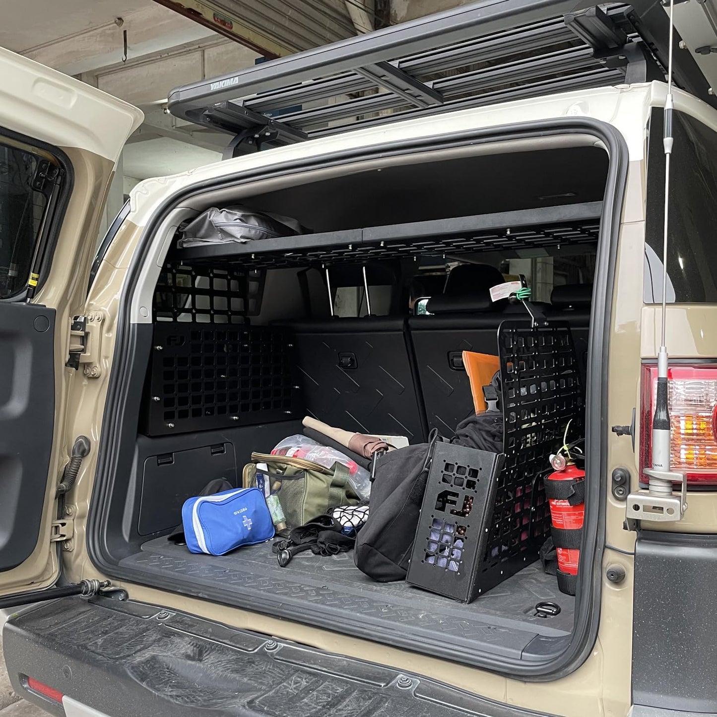 L2R for Toyota FJ Cruiser (XJ10) 2007-2024 Molle Panel Car Modular Storage Panel Shelf Modification Rear Trunk Interior Luggage Storage Carrier Organizer Kit (Side Panel + Trunk Shelf + Storage Boxes)