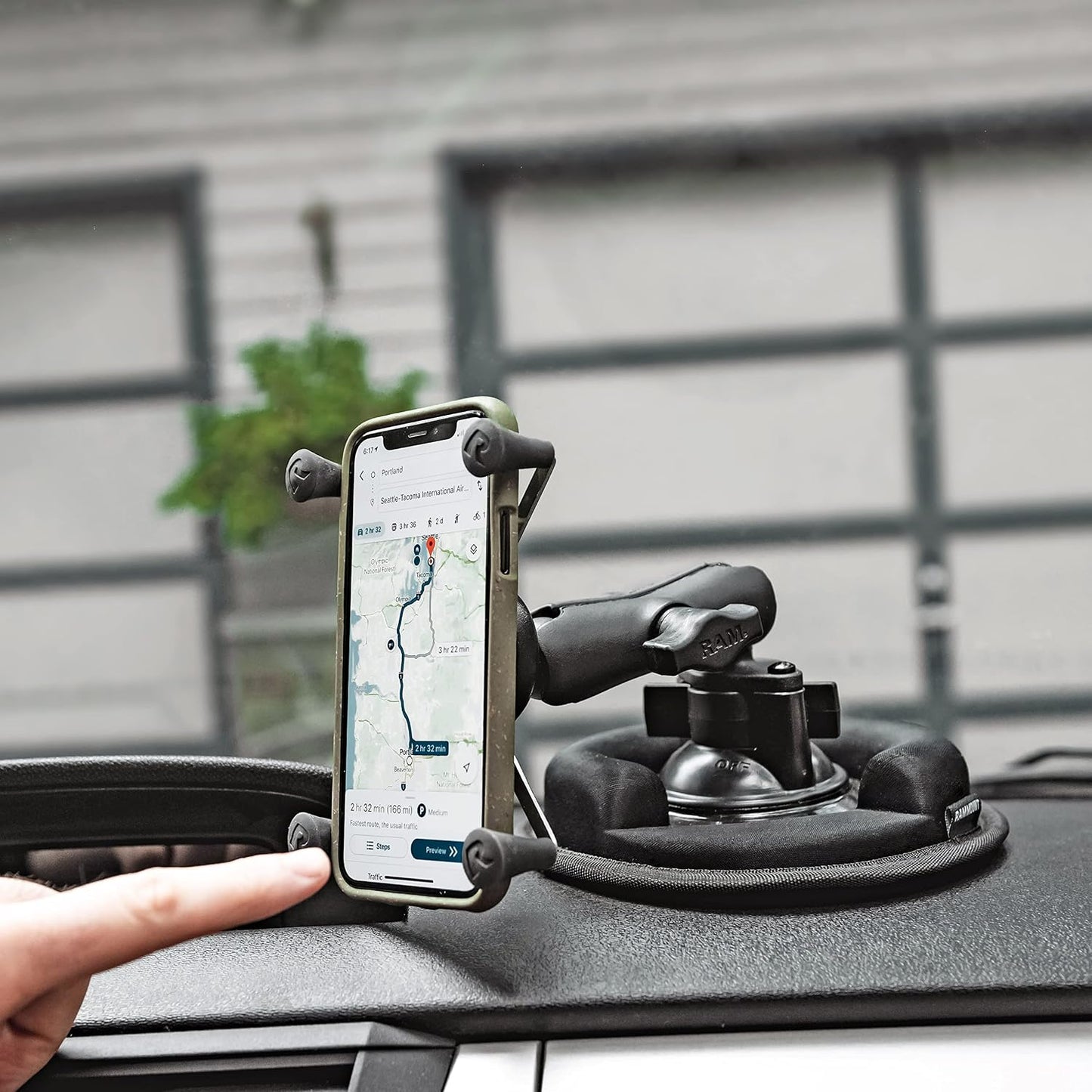 RAM MOUNTS Twist-Lock Suction Cup Base with B Size 1" Ball, Windshield & Dash Mount Base for RAM Device Holders RAP-B-224-1U