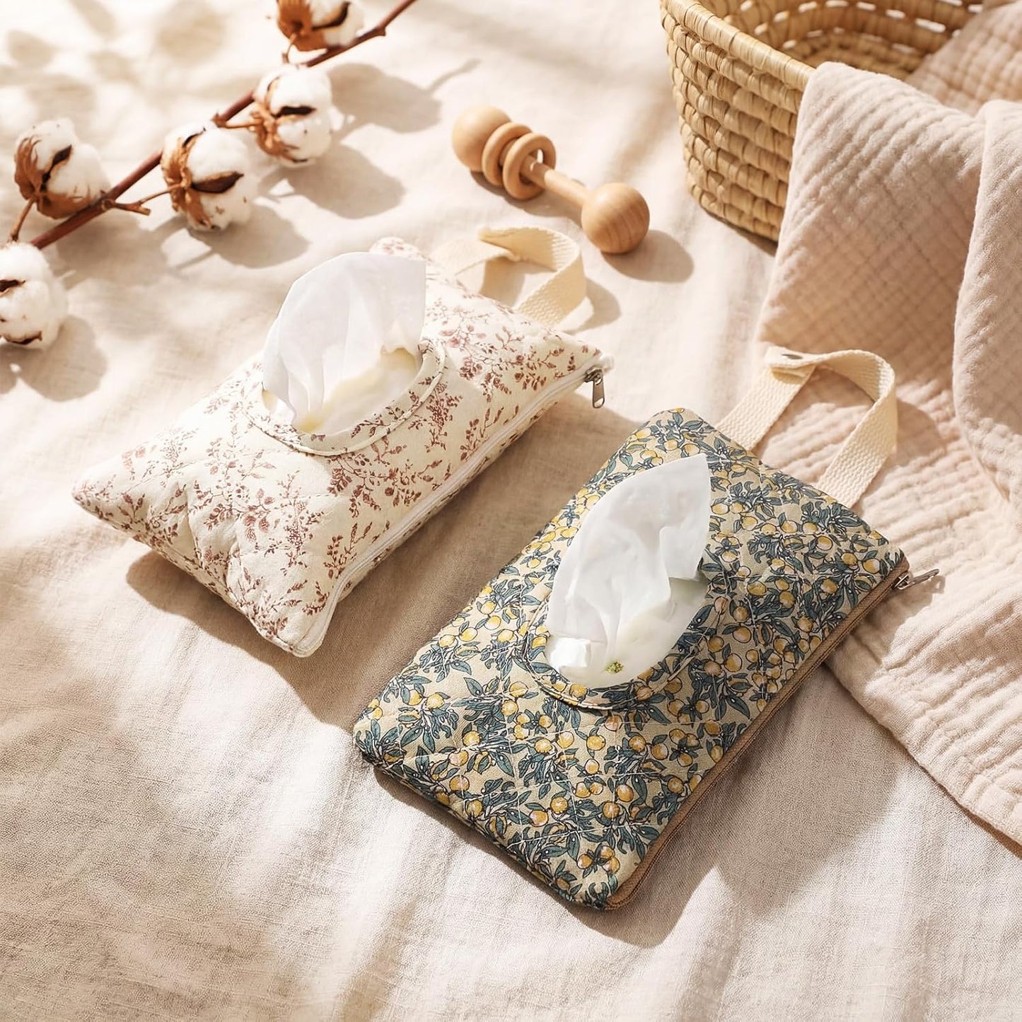 2 Pcs Quilted Diaper and Wipes Pouch Portable Hanging Floral Wet Wipe Bag Diaper Bag Reusable Wipes Pouch for for Stroller Car Travel Infant Diapering Organizer (Mixed Floral)