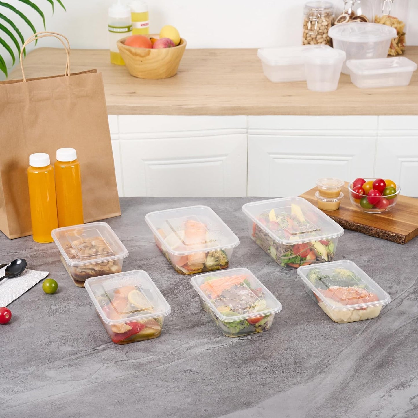 Restaurantware Plastic Containers 50 Pack of 34 oz with Lid Rectangular Clear Food Storage Containers Microwavable Stackable Lightweight Meal Prep Boxes for Take Out