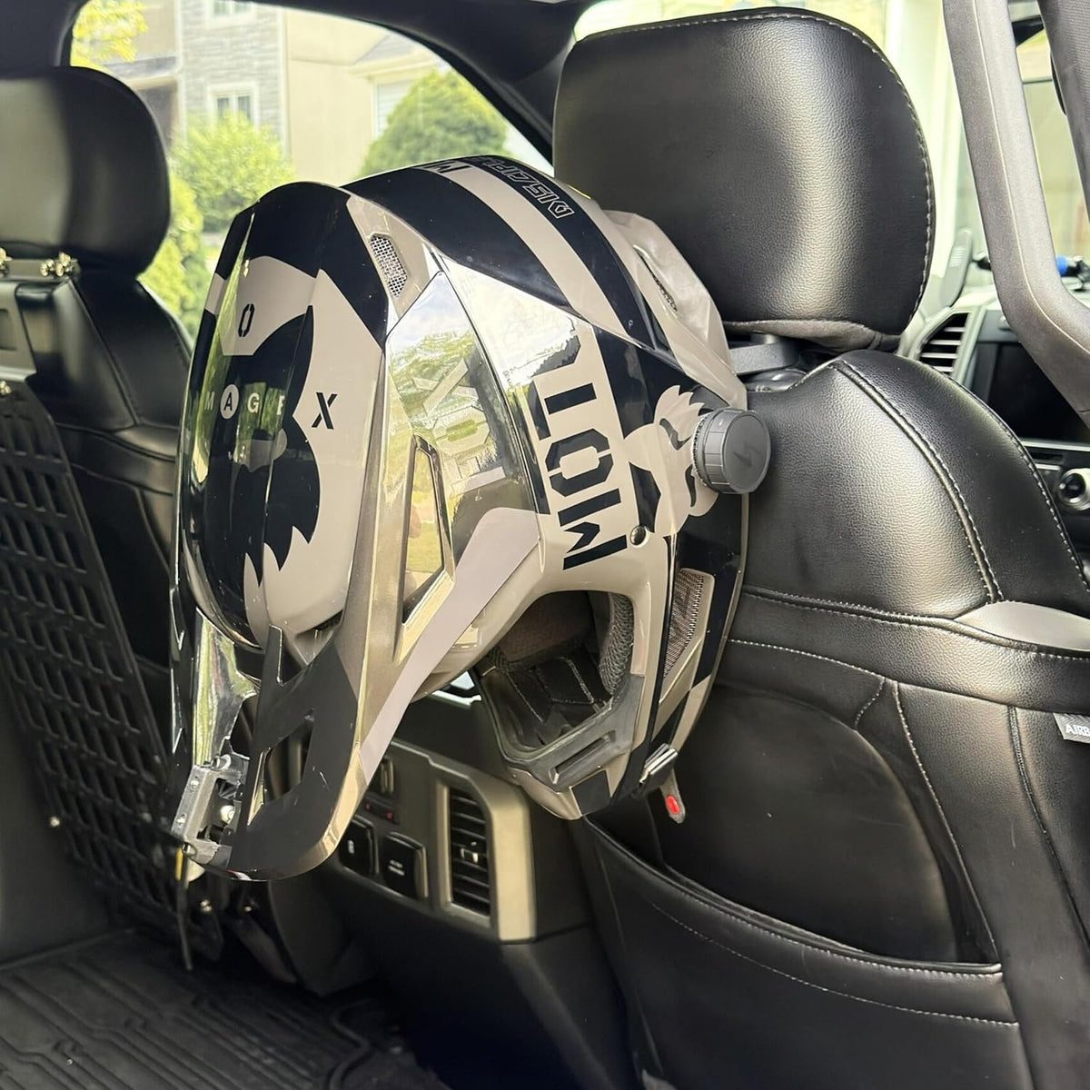 Headrest Hanger Hook for Ford Vehicles