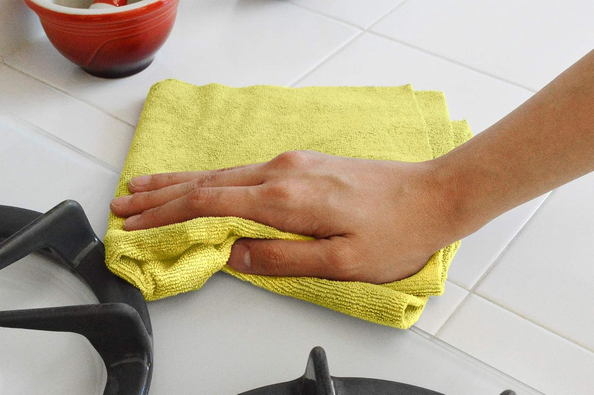 Detailer's Preference Premium Edgeless Microfiber Towels, 350 GSM, Ultra Soft, Lint-Free, Streak-Free, Scratch-Free, Highly Absorbent, for Auto, Home, and Detailing,16x16, 12-Pack, Yellow