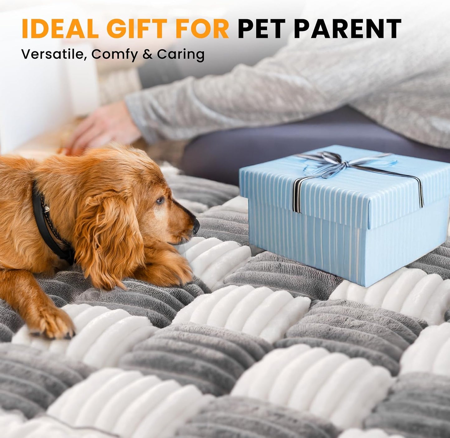 HiPetpy Backseat Dog Bed Mat, Non-Slip Dog Bed for Car Back Seat, Soft & Cozy Dogs Blanket, Washable Travel Pet Mat Seat Protector for Cars, SUVs, Trucks (Grey/White, 51.1" L x 23.6" W x 1.5" Th)
