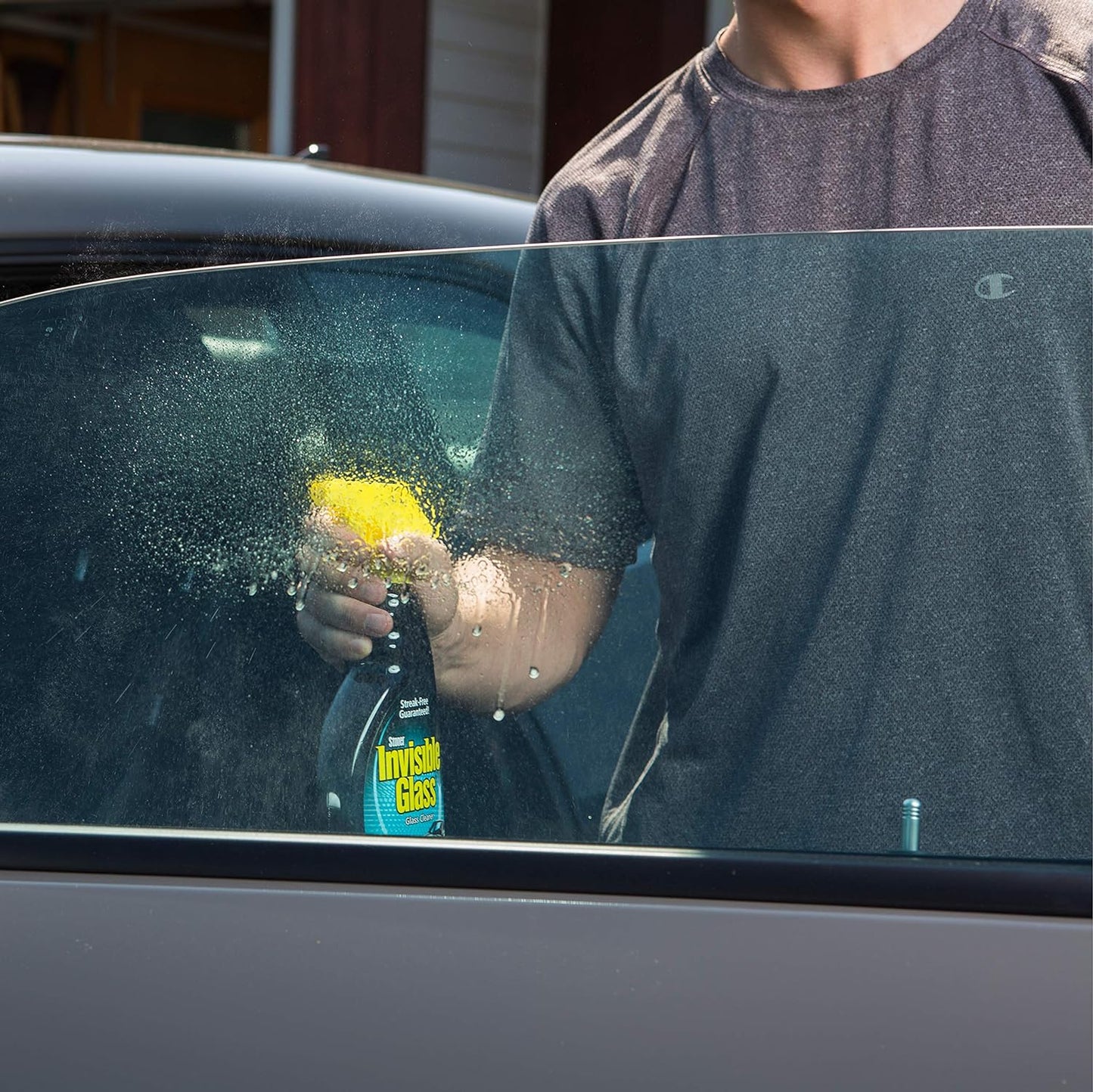 Invisible Glass 92163-6PK Premium Glass Cleaner Spray for Car Windshields and Windows – Automotive and Home Window Cleaner – Streak-Free, Ammonia-Free, Tint-Safe – 16 fl oz (Pack of 6)
