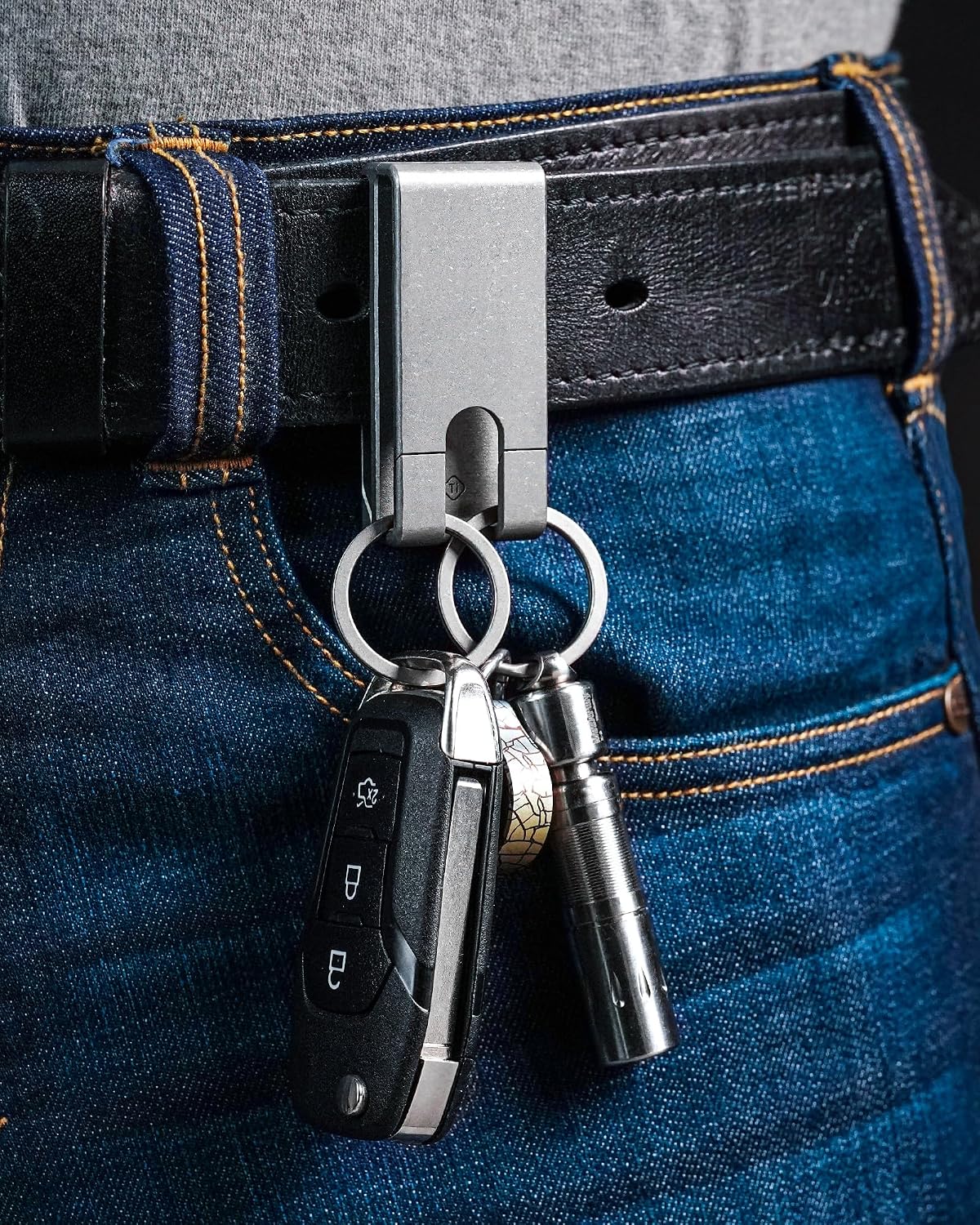 MecArmy CH25/CH26 Titanium Belt Keychain Clip, One-Piece EDC Key Holder, Quick-Access Key Organizer for MOLLE & Belt Loops