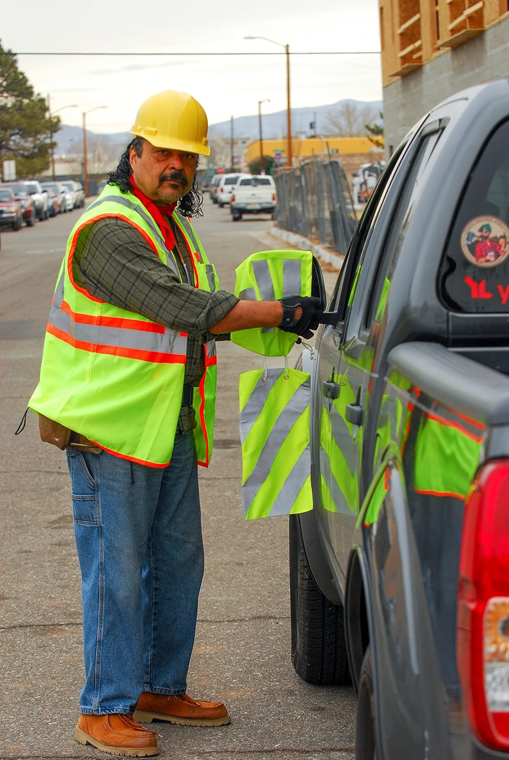 Warning Safety Device - DOT Approved Reflective Emergency Roadside for Breakdown - Increased Roadside Visibility – Convenient/Easy to Use (Car/SUV)